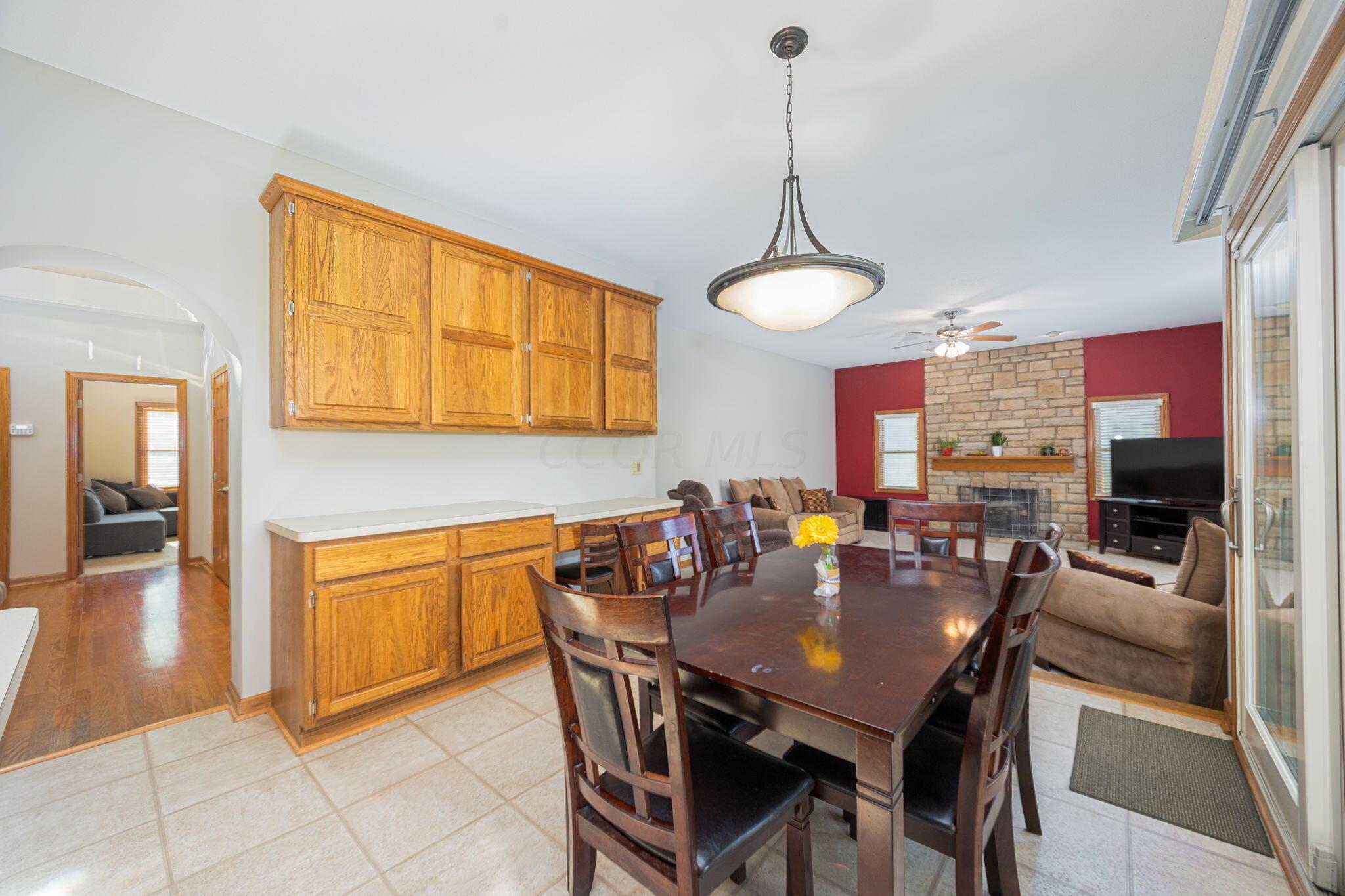 832 Thorncrest Court