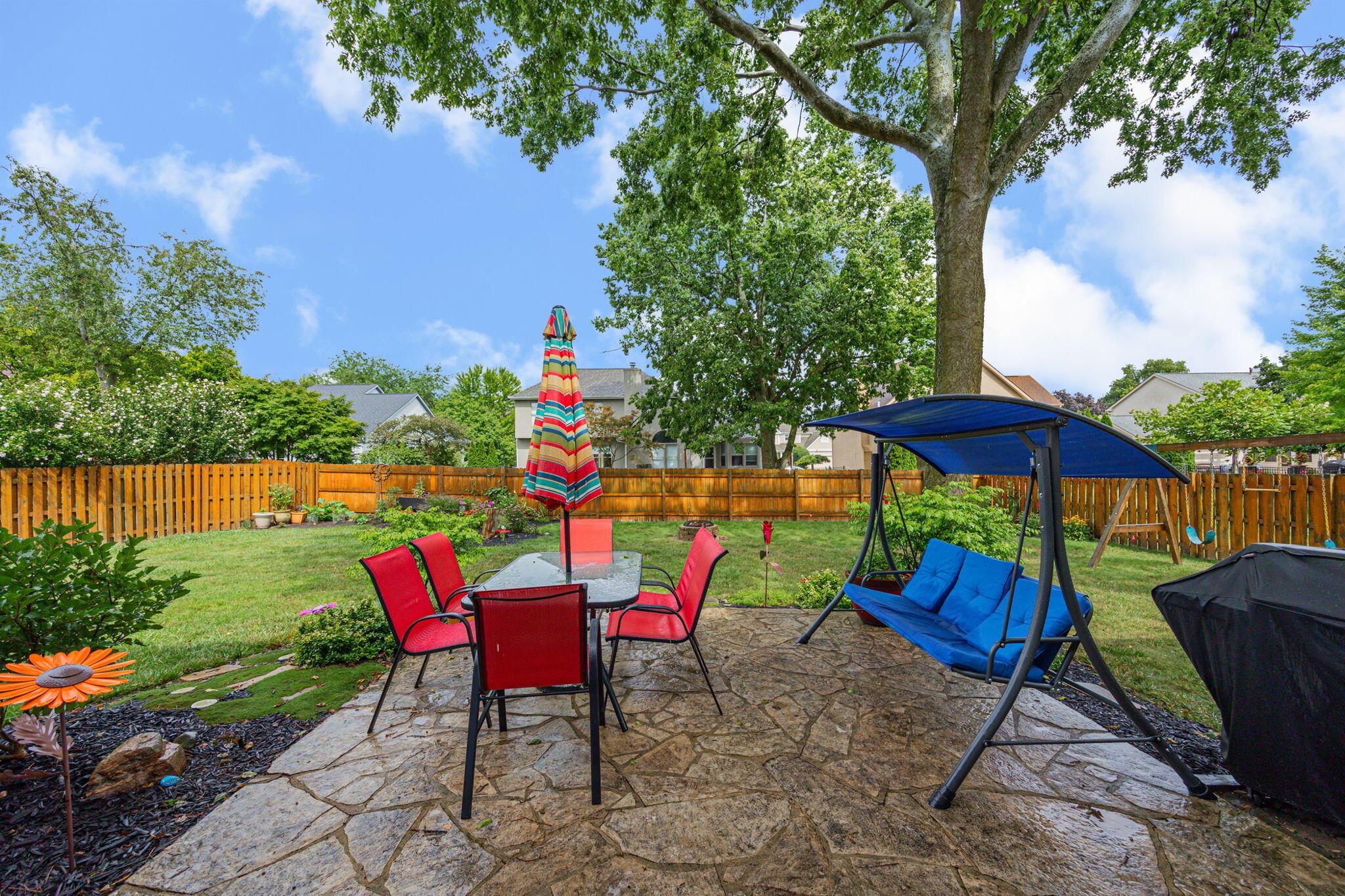 832 Thorncrest Court