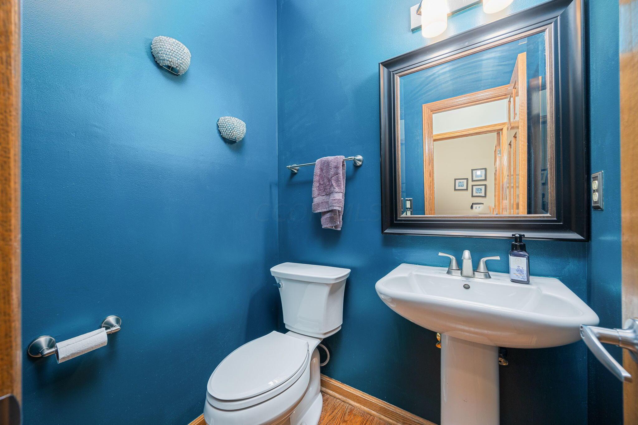 832 Thorncrest Court