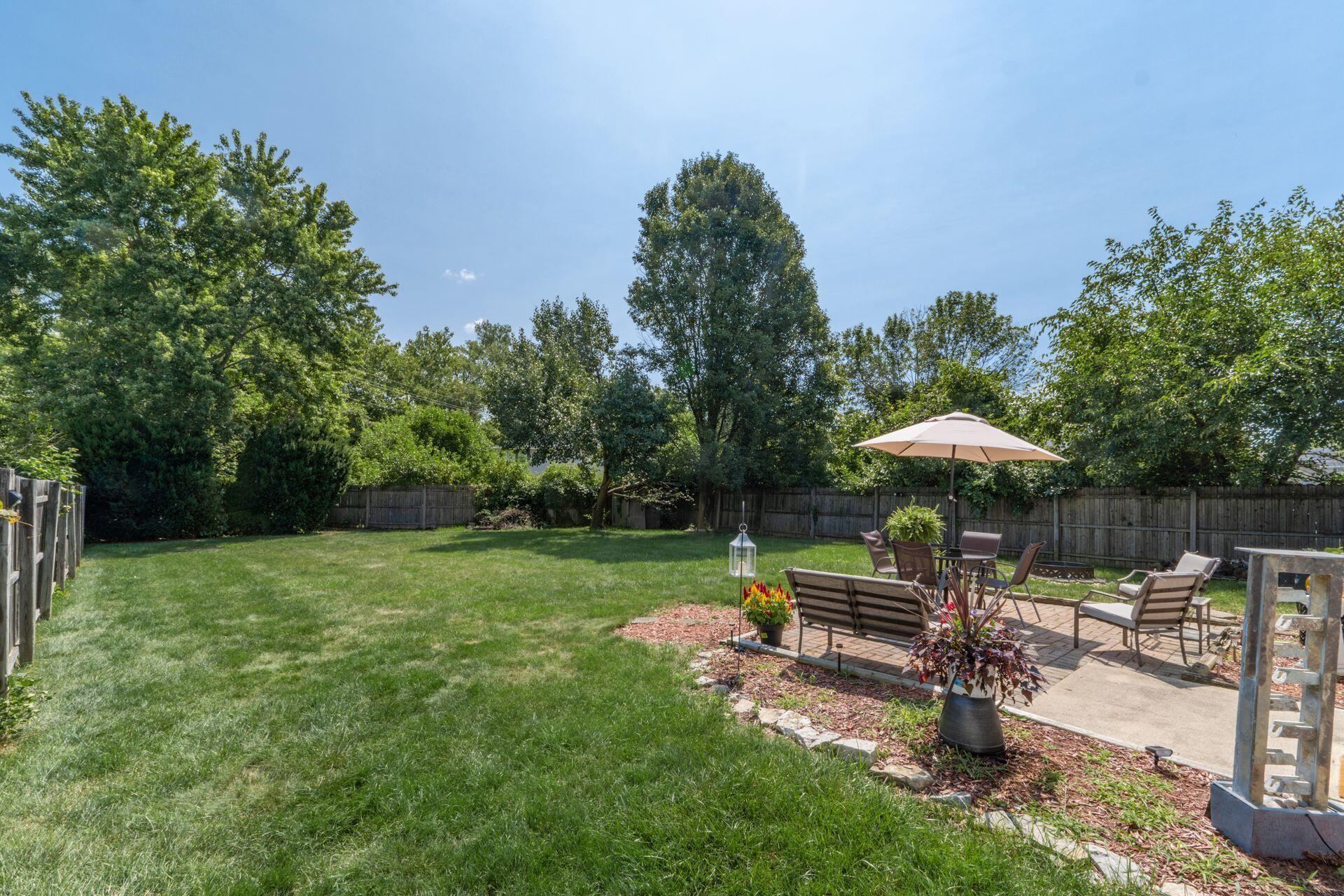 6886 Kinston Drive