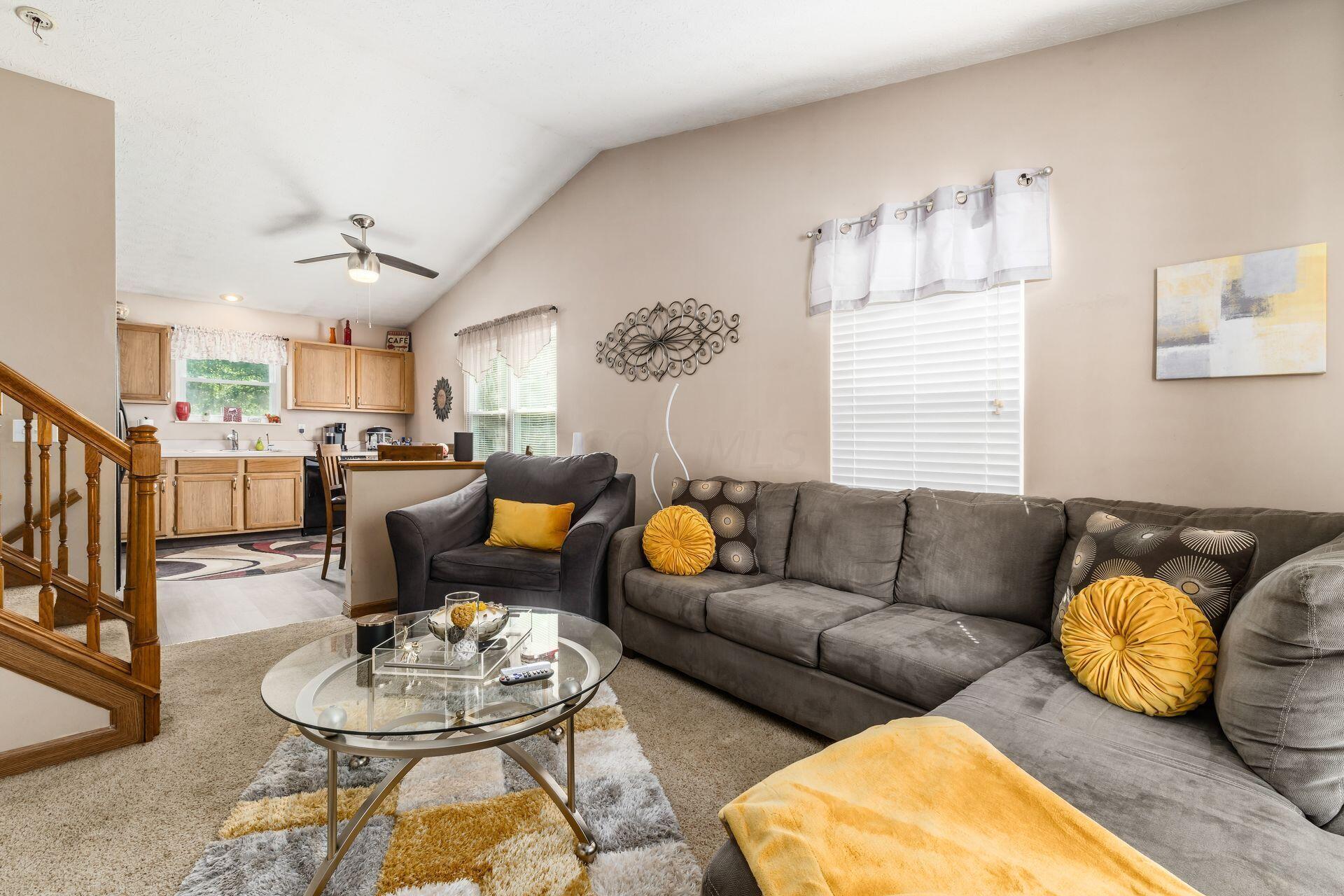 6886 Kinston Drive