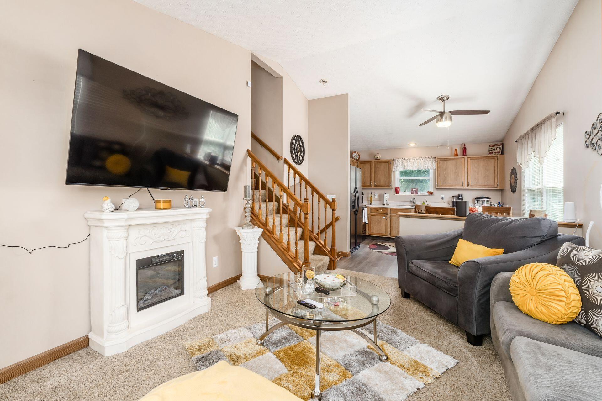 6886 Kinston Drive