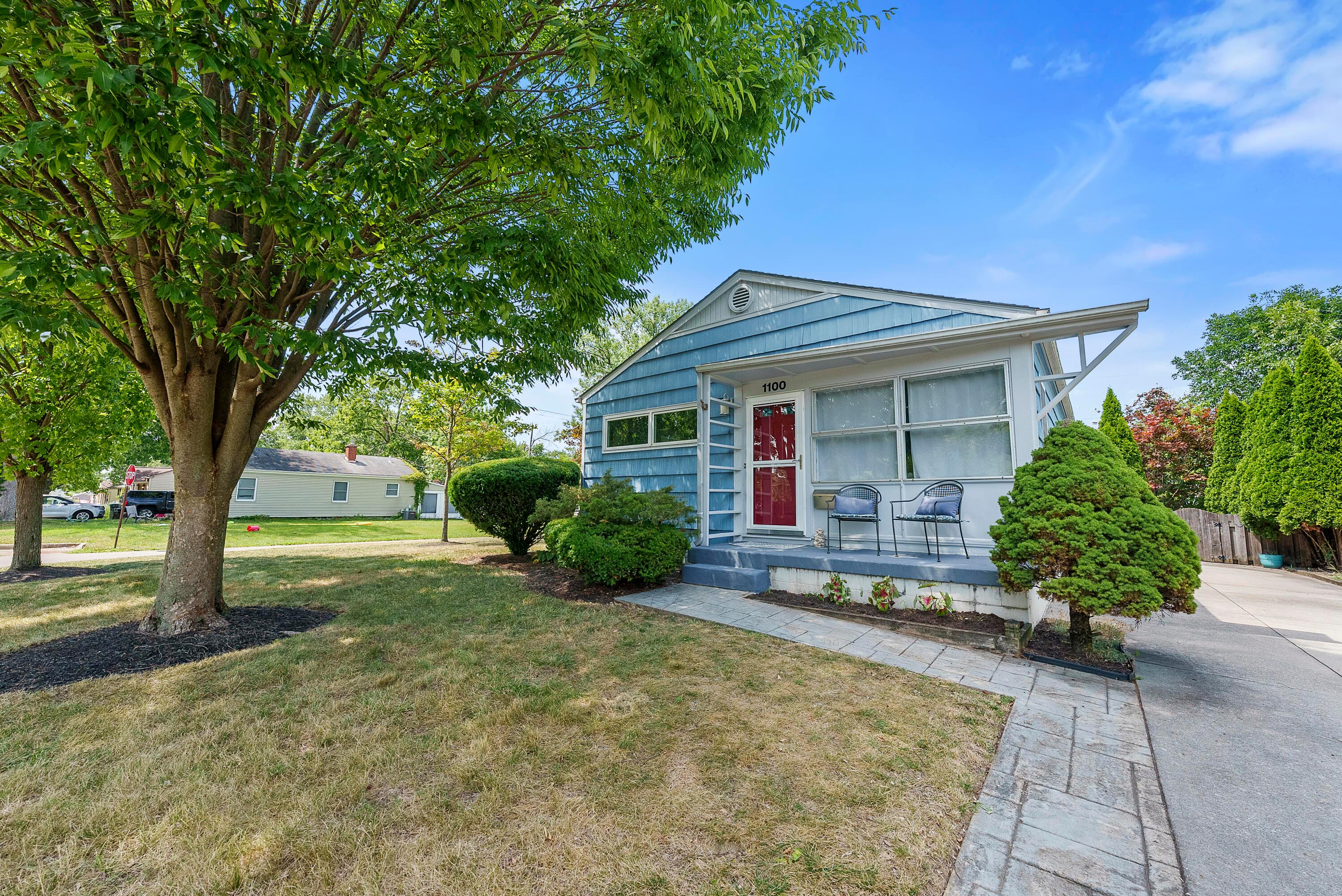 1100 Zebulon Avenue