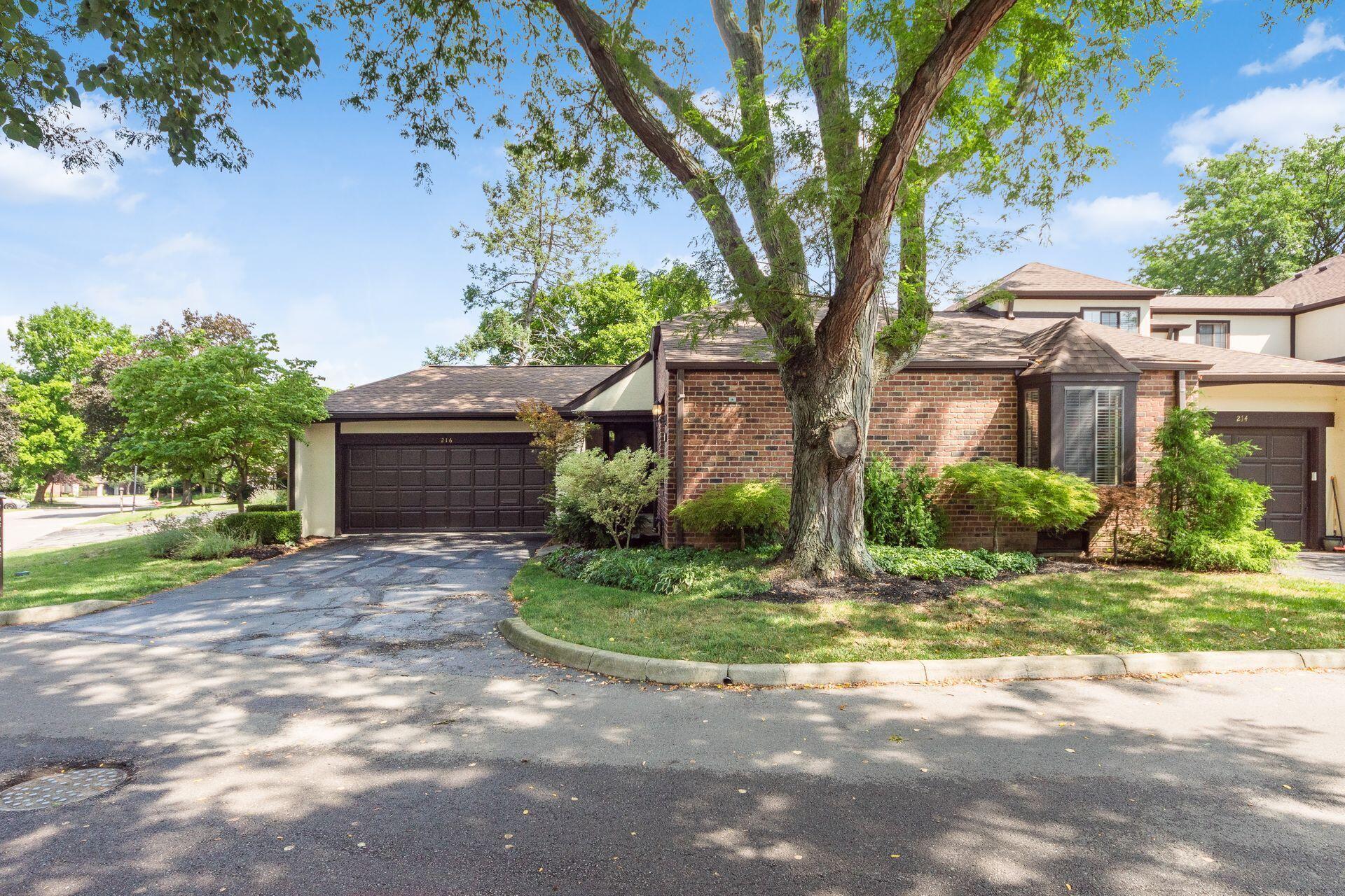 216 St Antoine Street, 25A