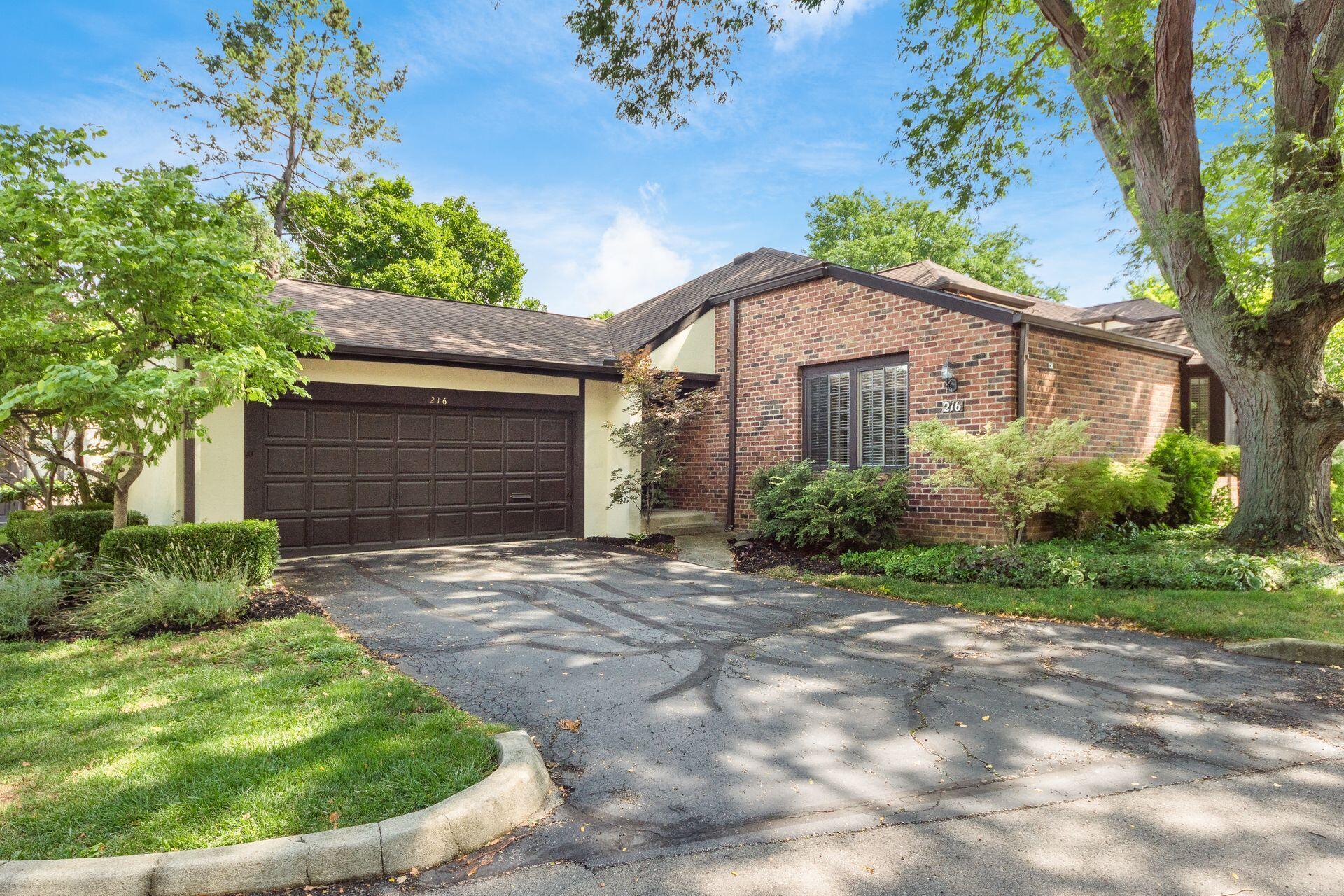 216 St Antoine Street, 25A