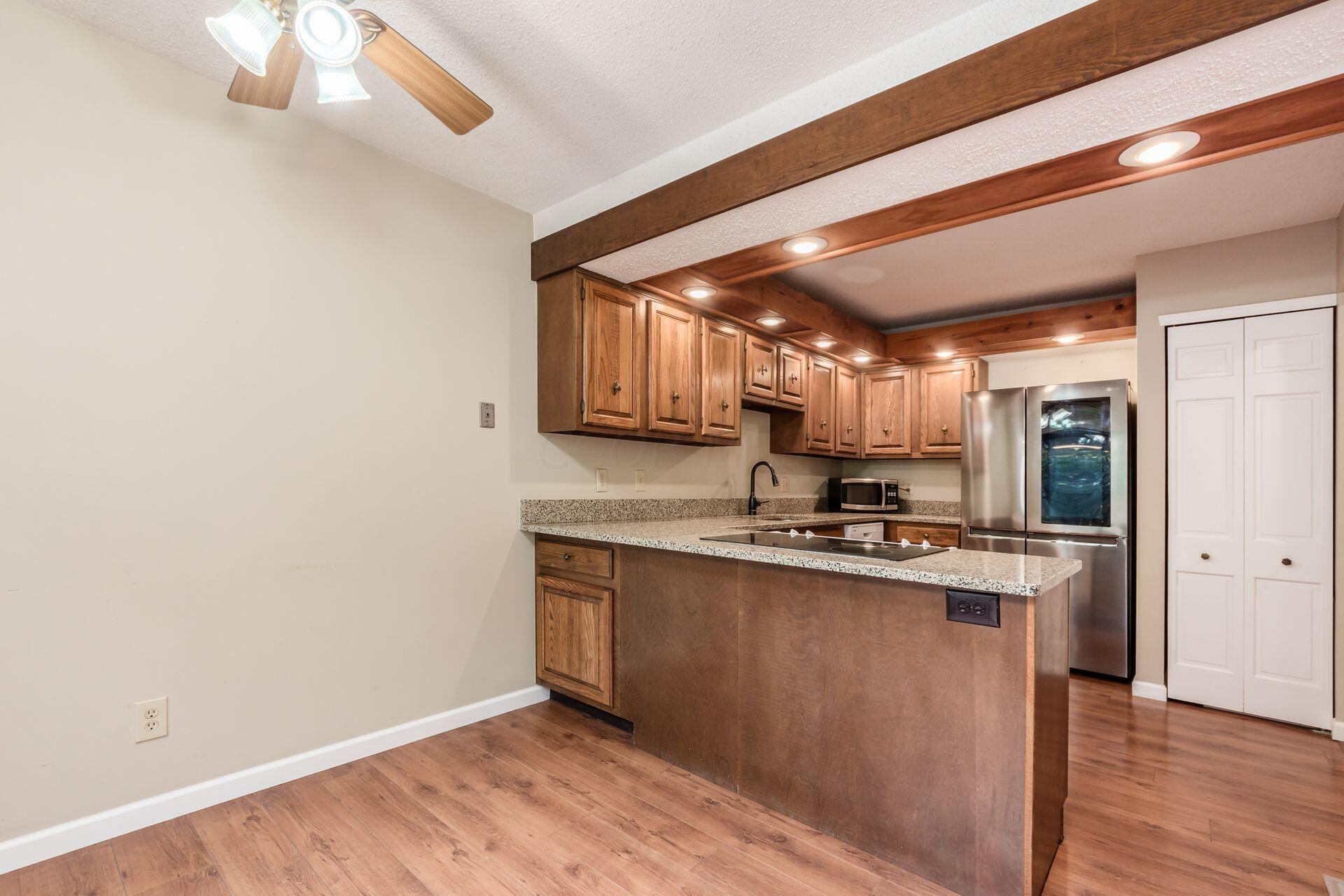 216 St Antoine Street, 25A