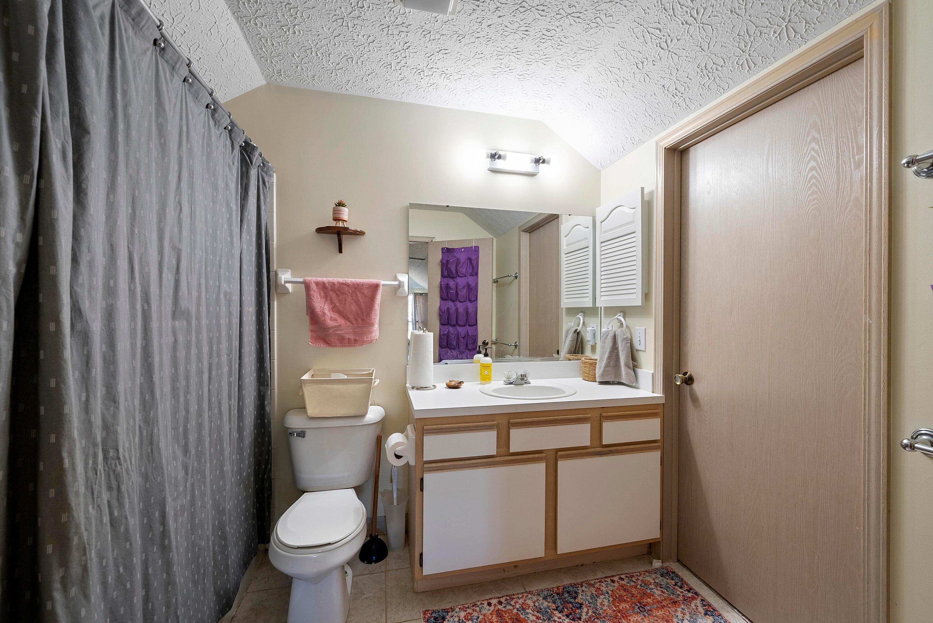 76 Villa Pointe Drive