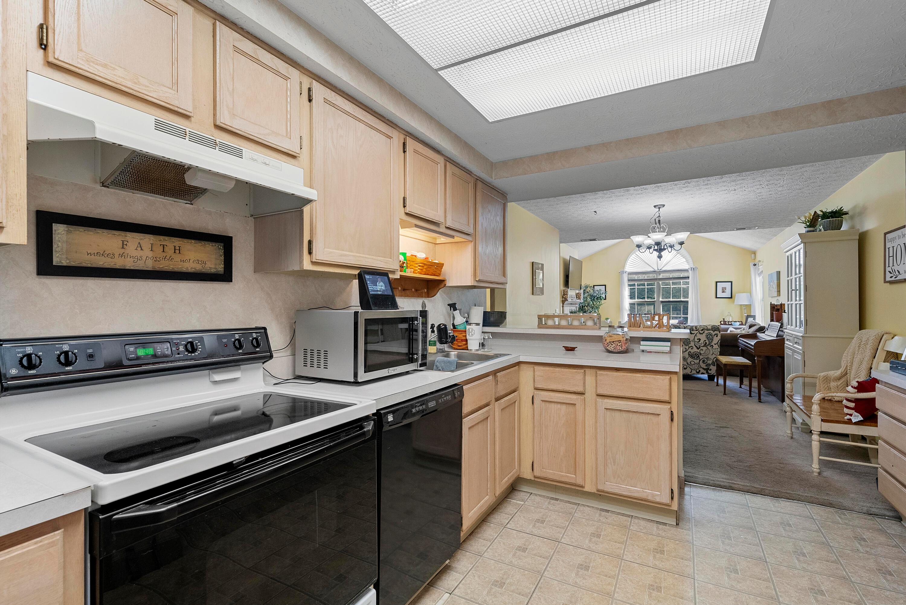 76 Villa Pointe Drive