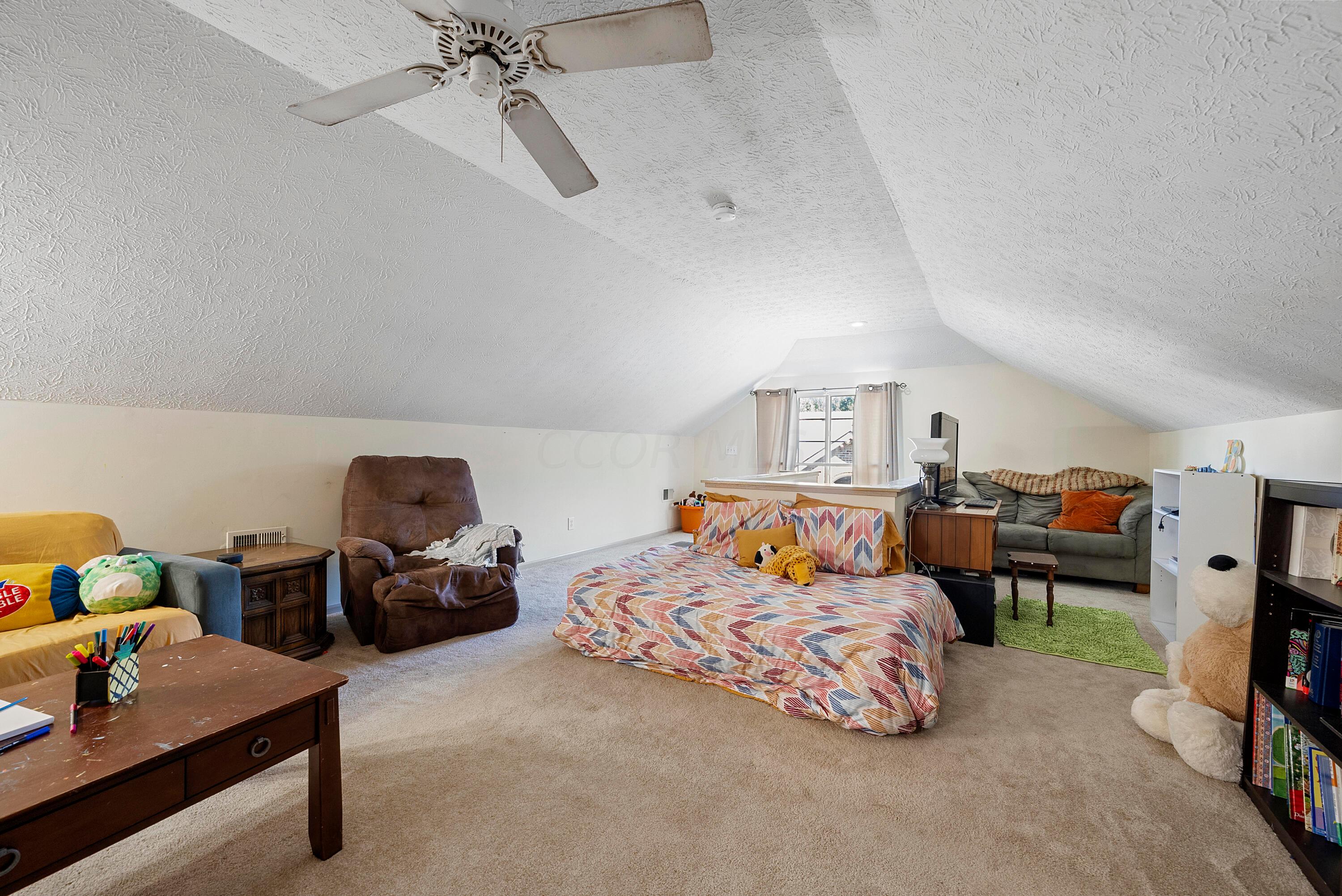 76 Villa Pointe Drive