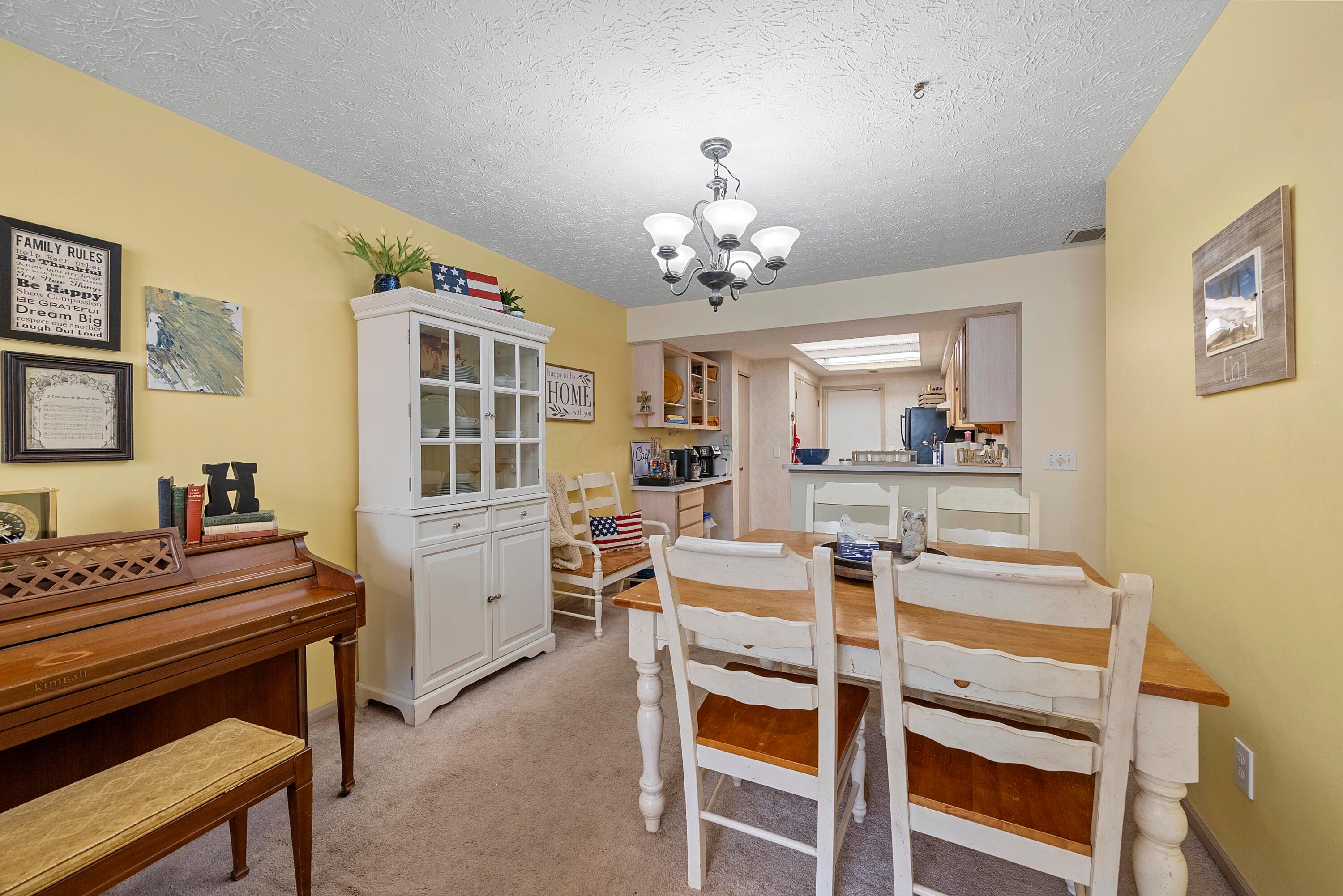 76 Villa Pointe Drive