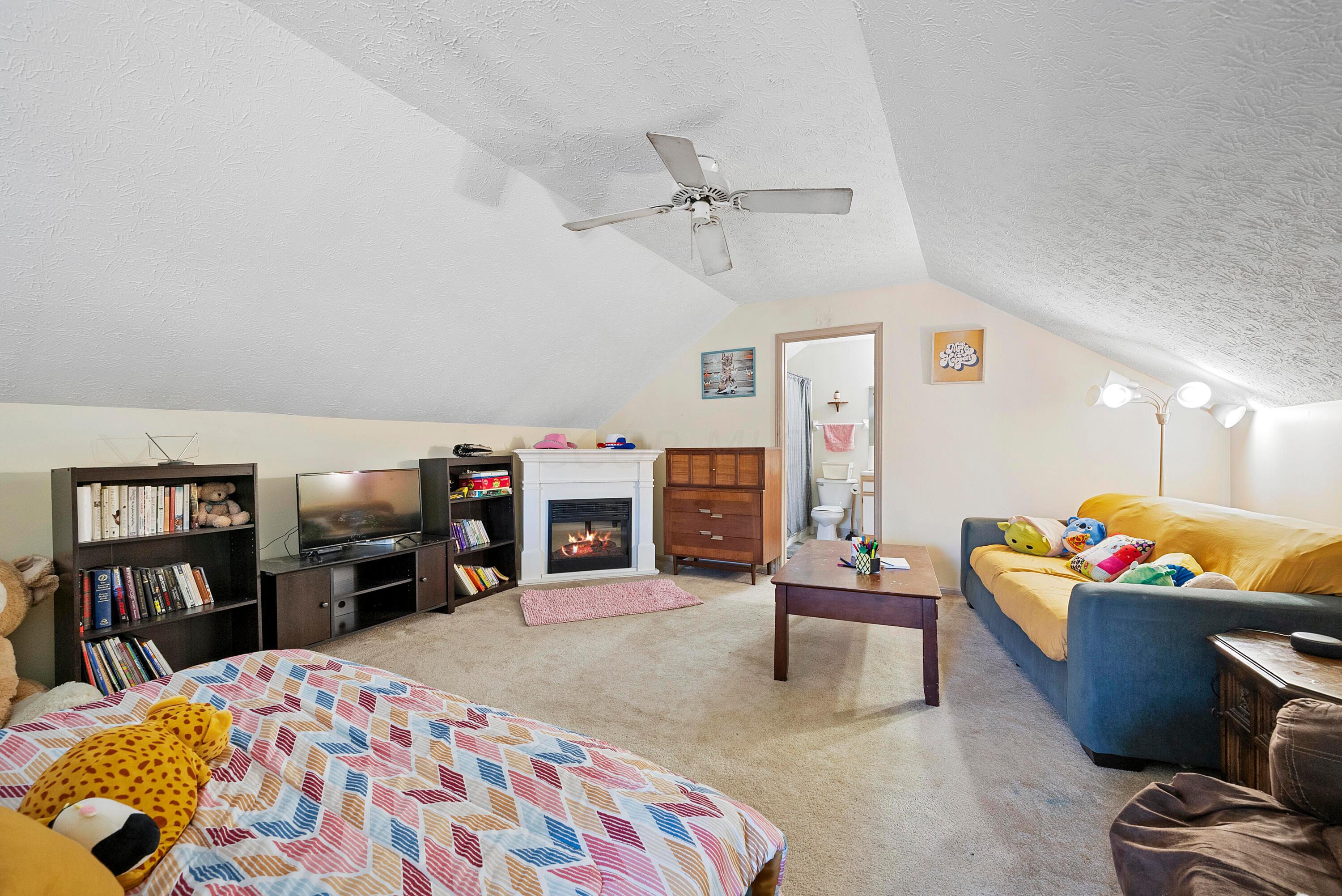 76 Villa Pointe Drive