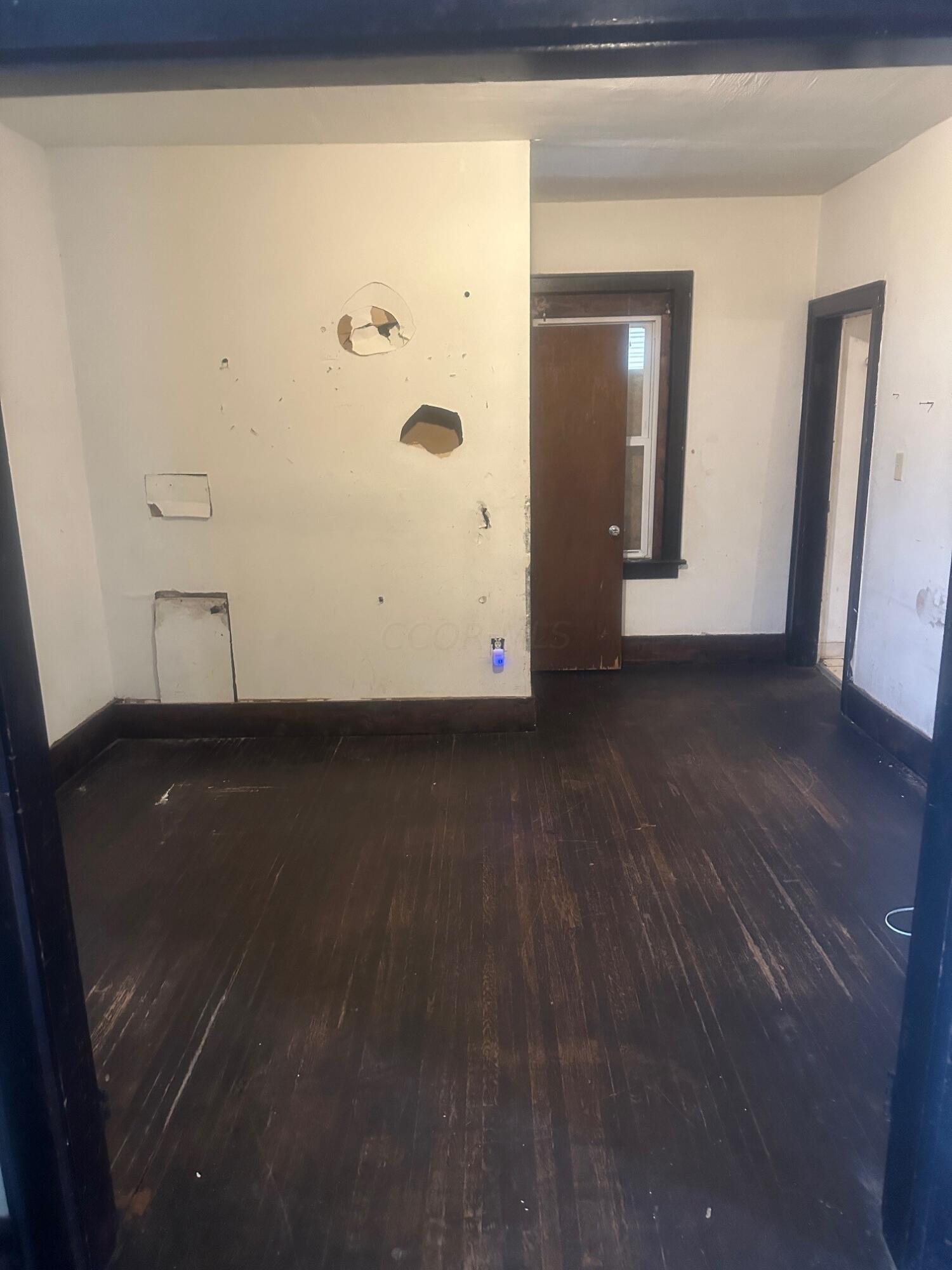 1195 E Whittier Street