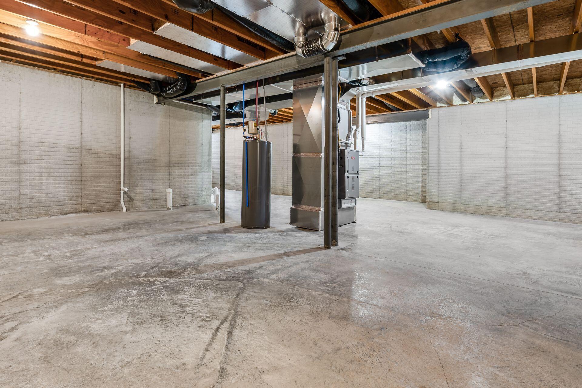 7596 Hastings Street