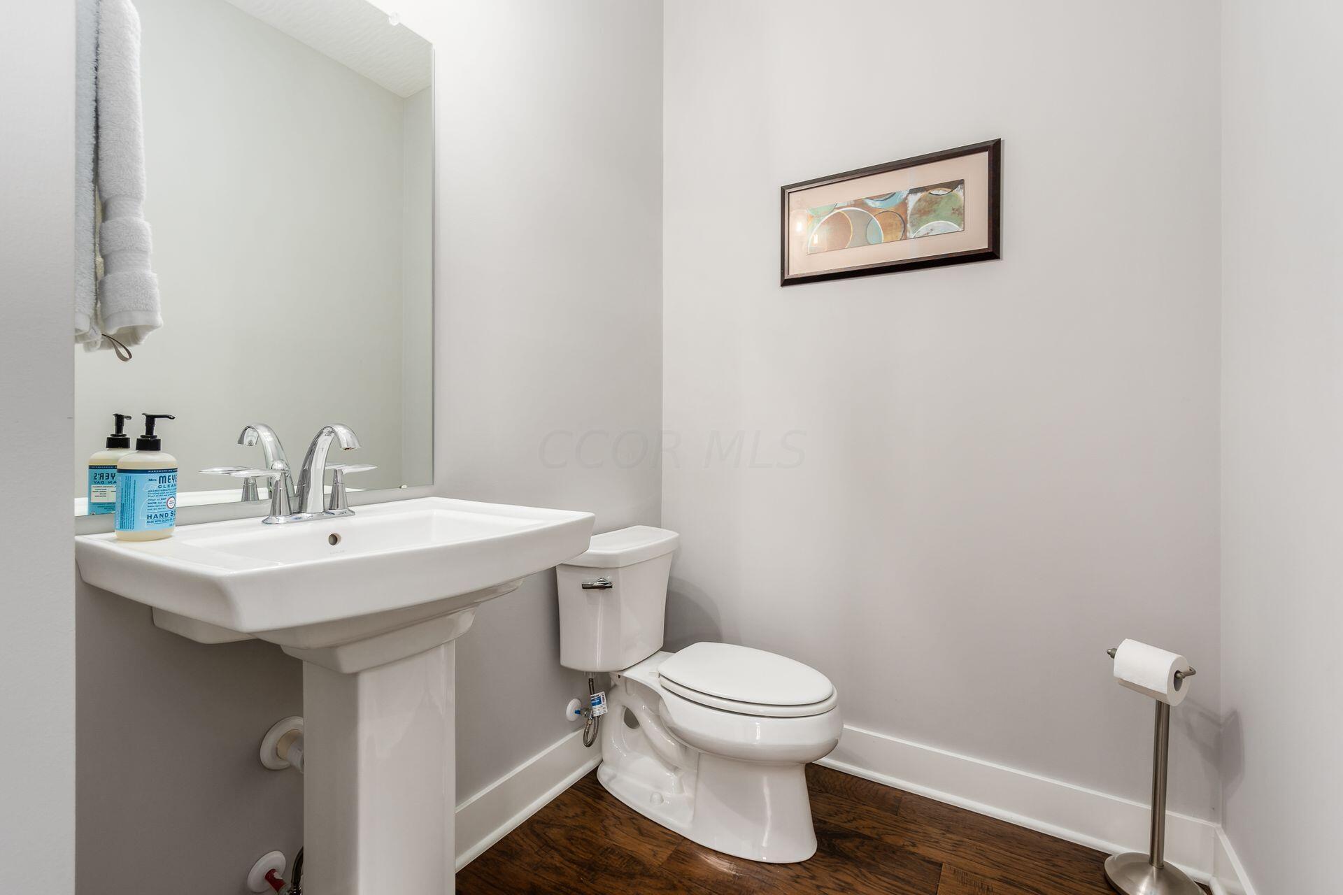 7596 Hastings Street