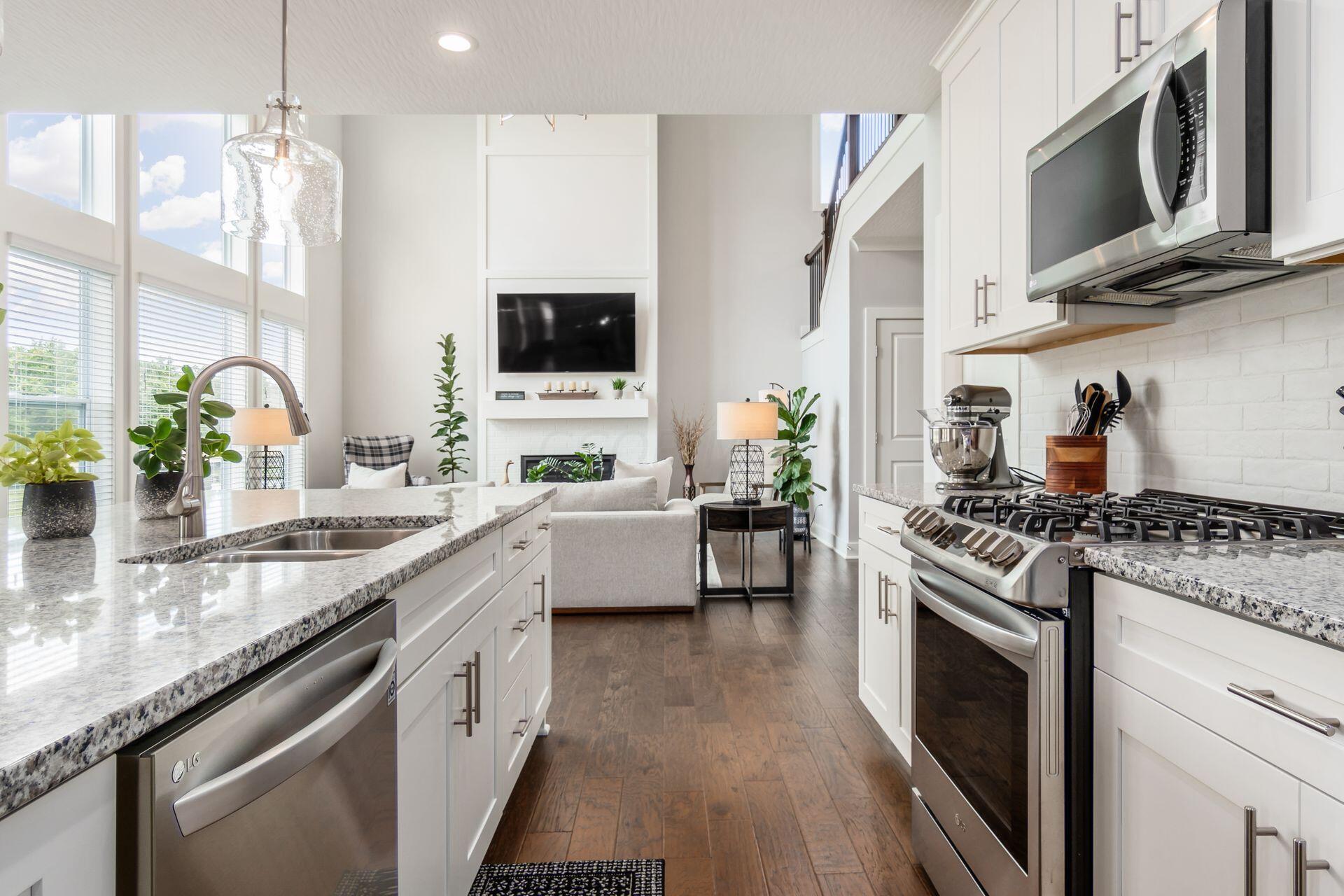 7596 Hastings Street