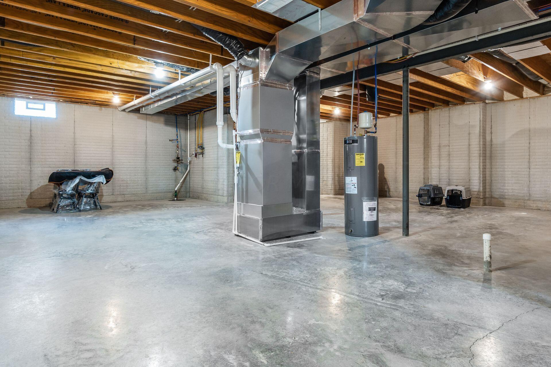 7596 Hastings Street