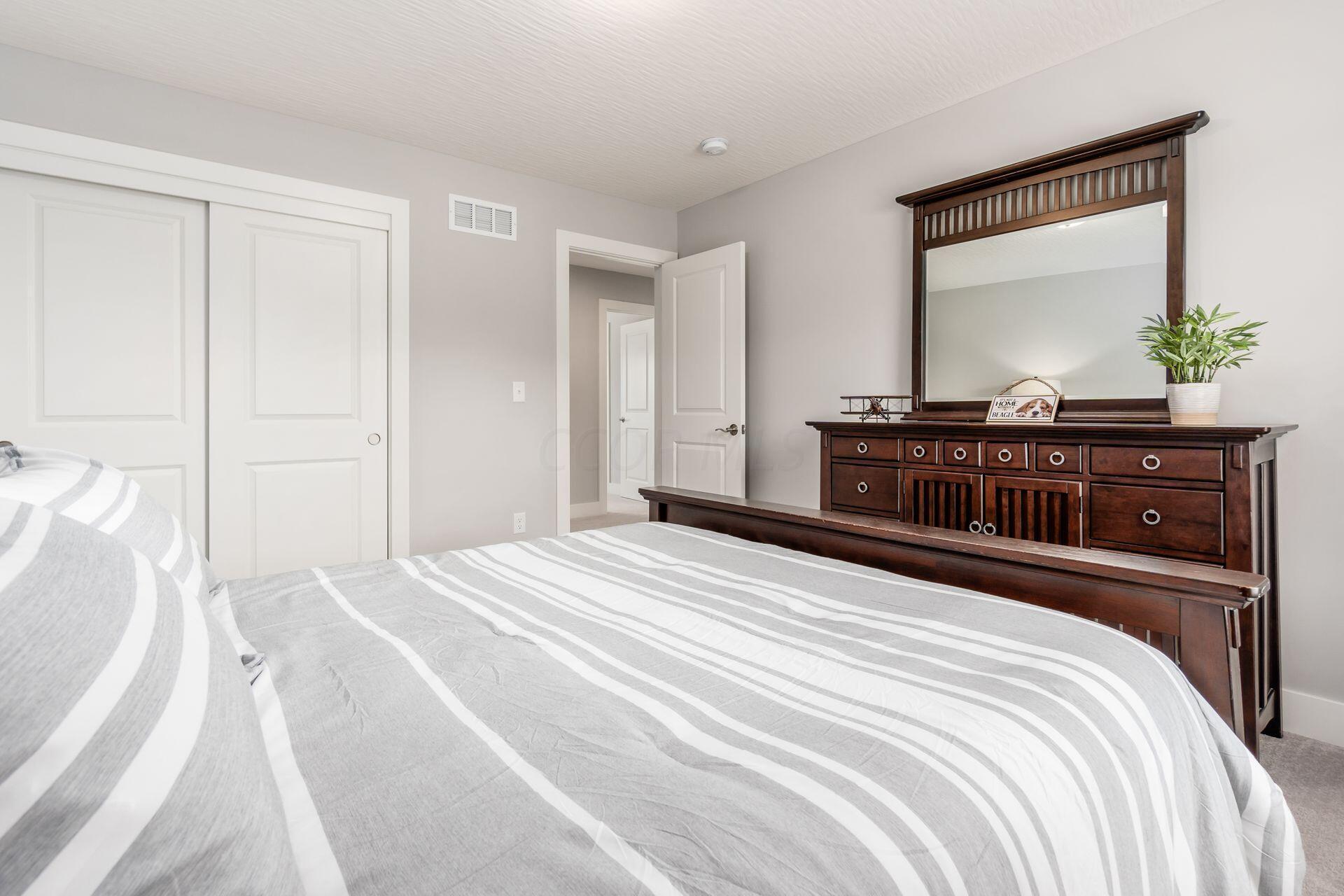 7596 Hastings Street