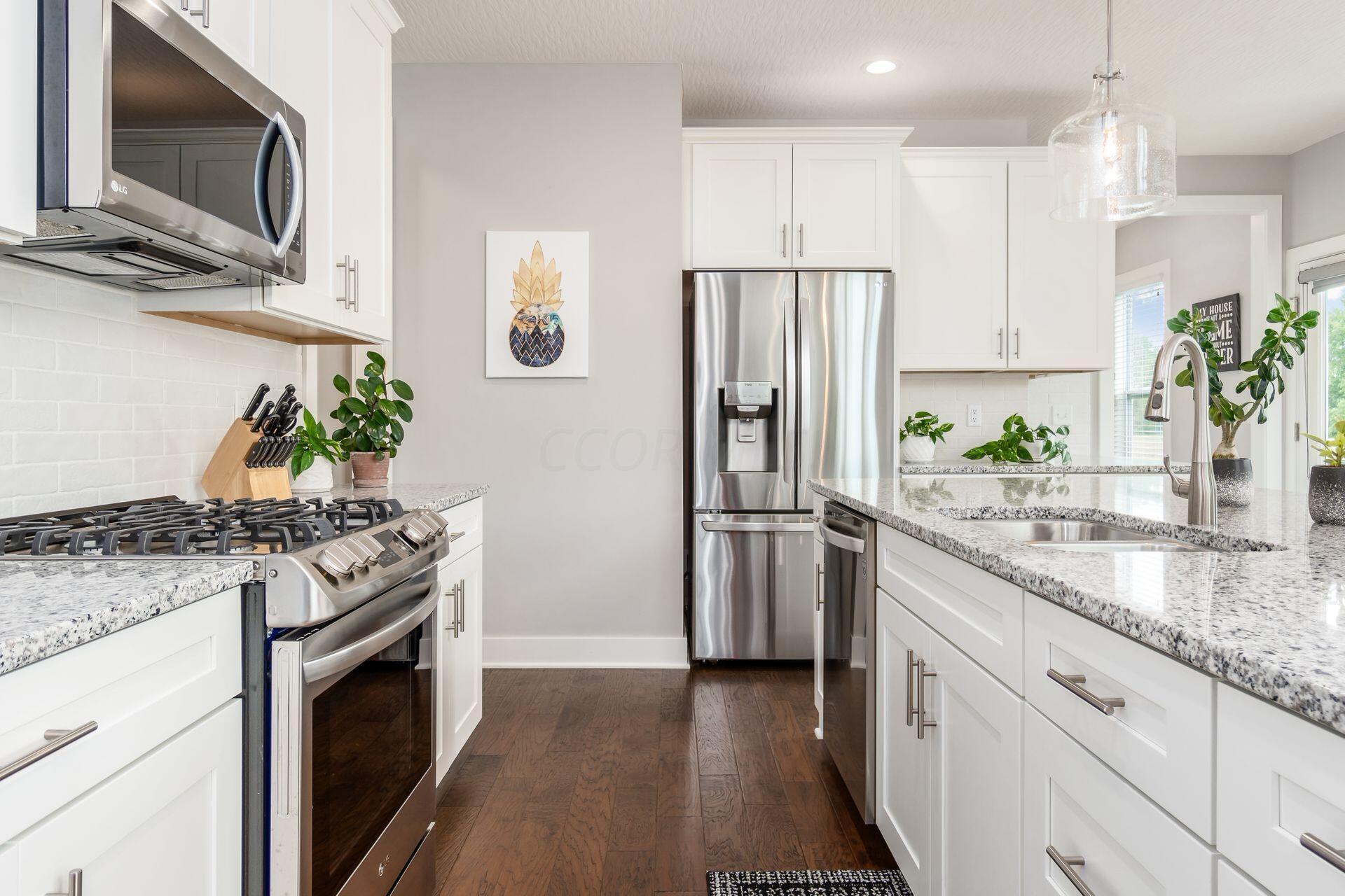 7596 Hastings Street