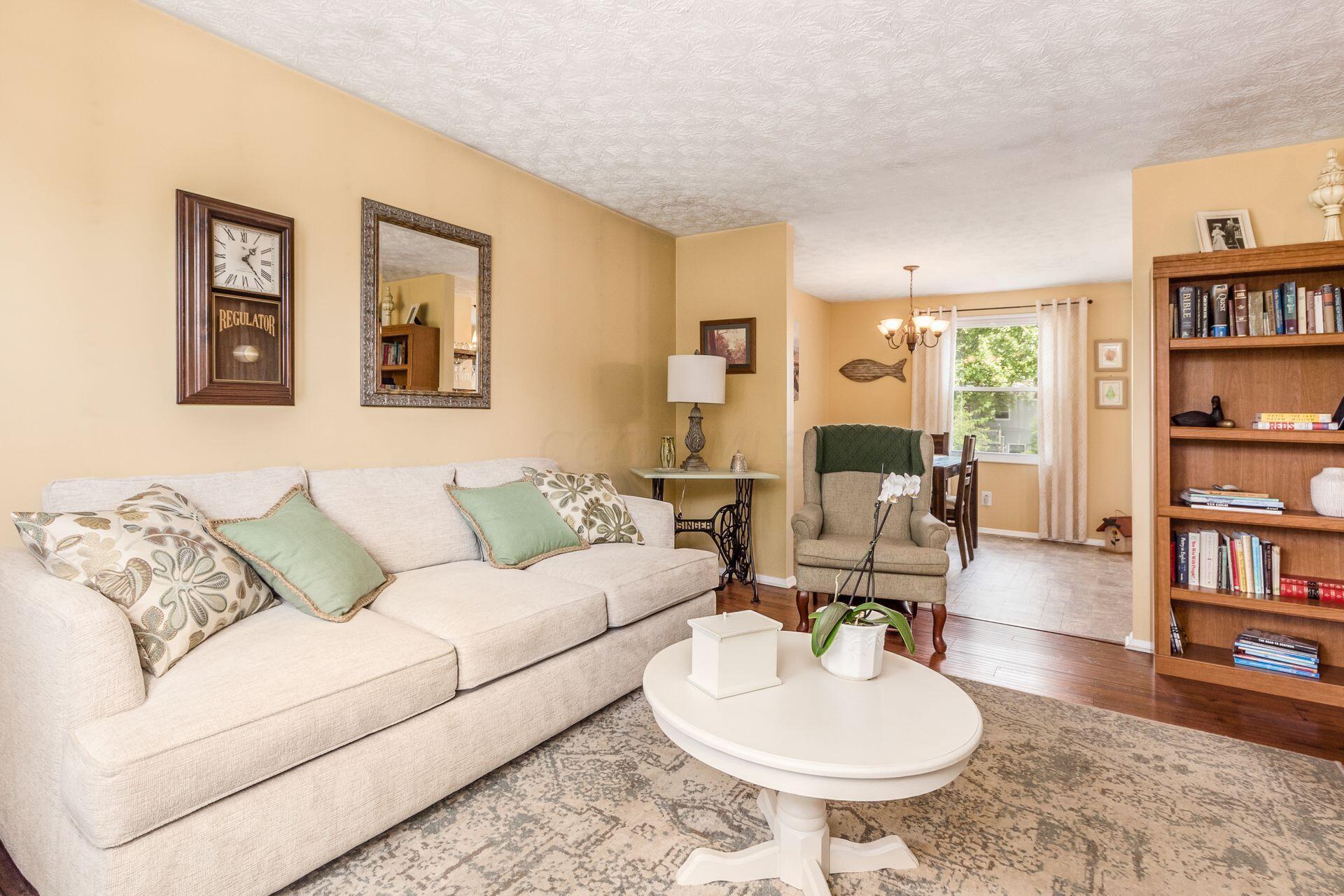 1290 Hathersage Place