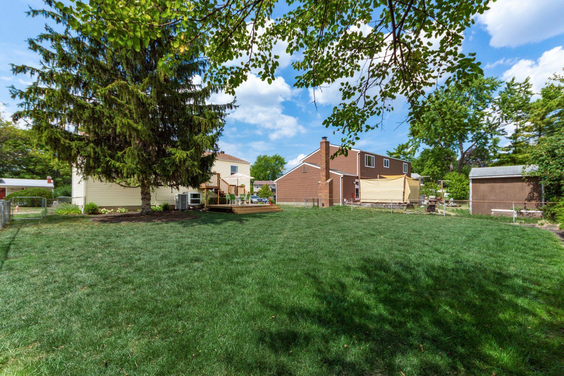 1290 Hathersage Place