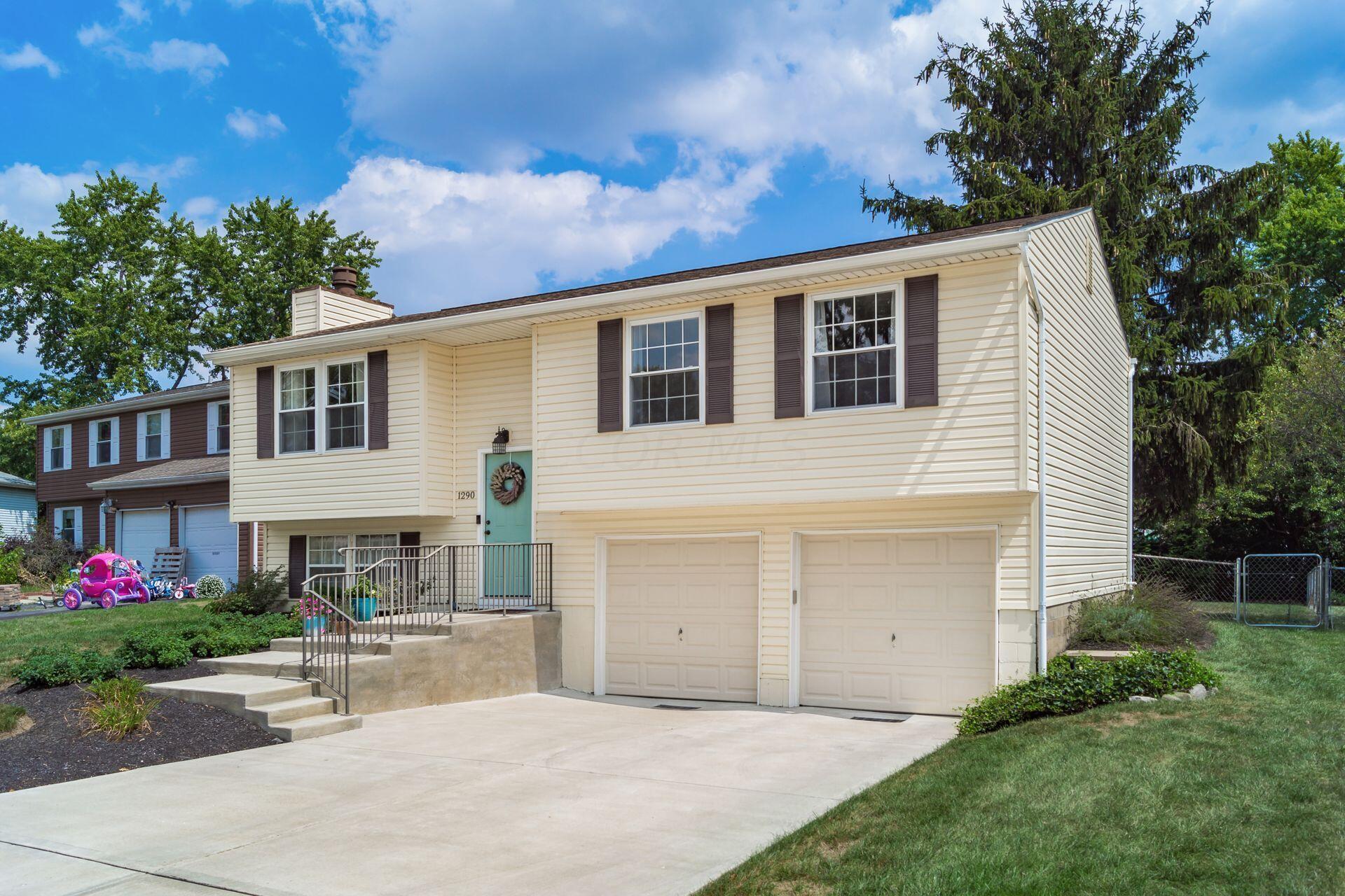 1290 Hathersage Place