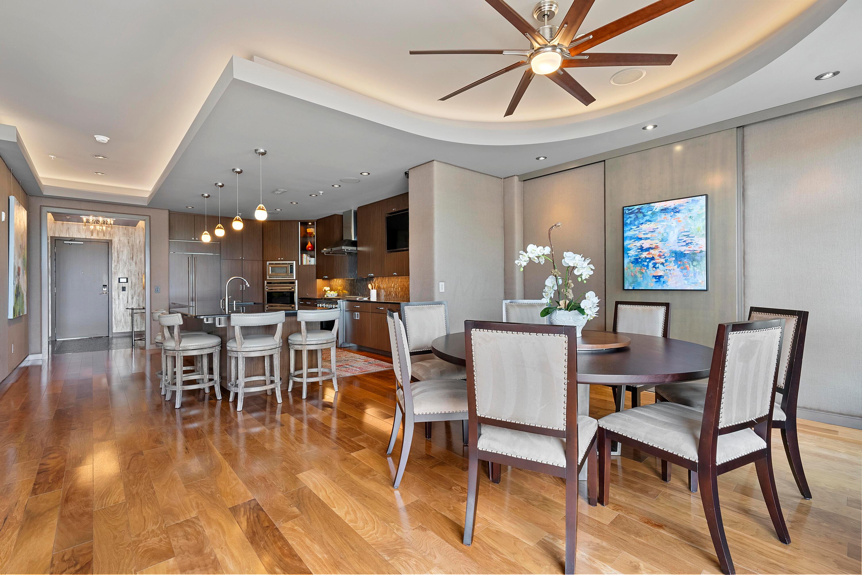 845 N High Street, 505