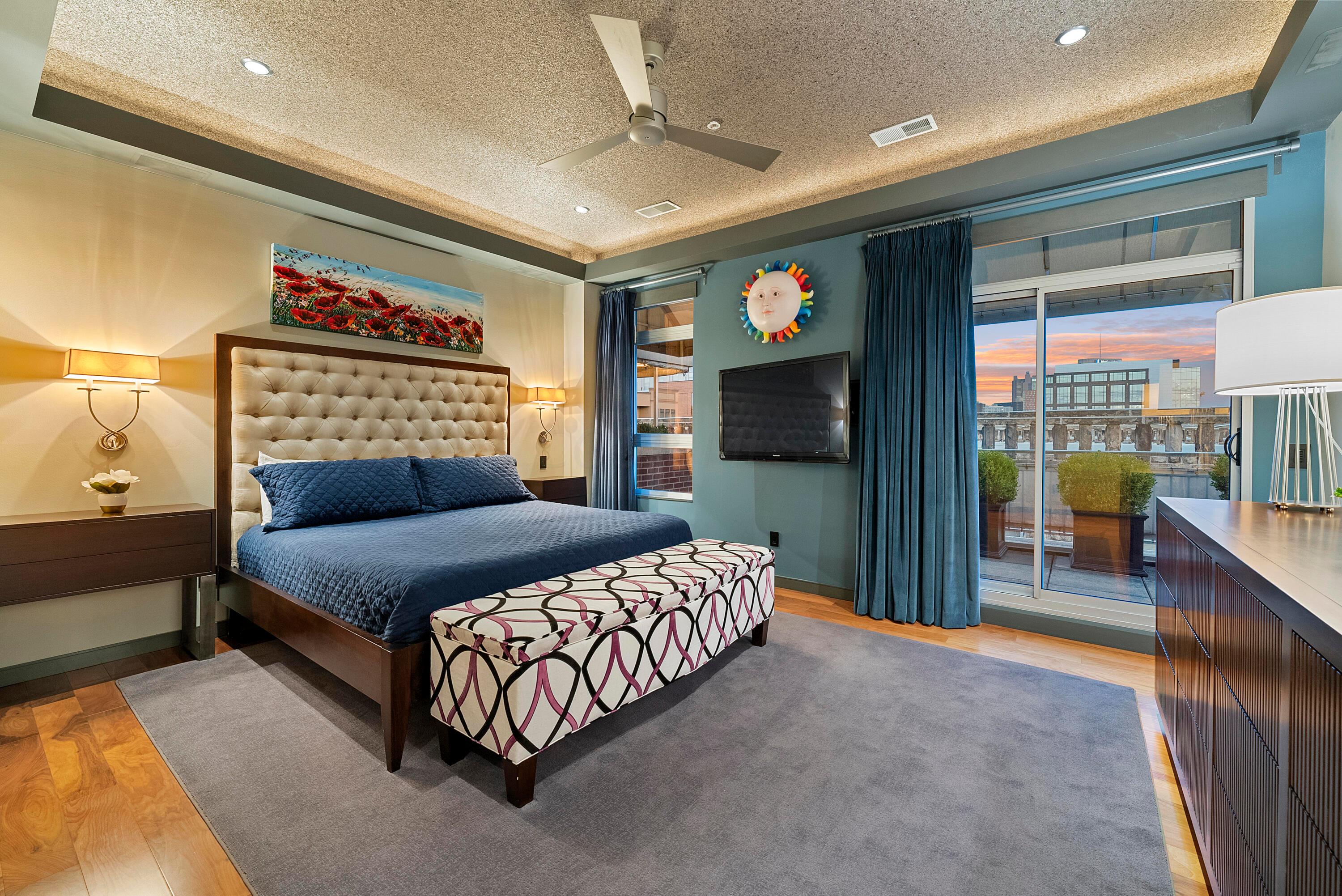 845 N High Street, 505