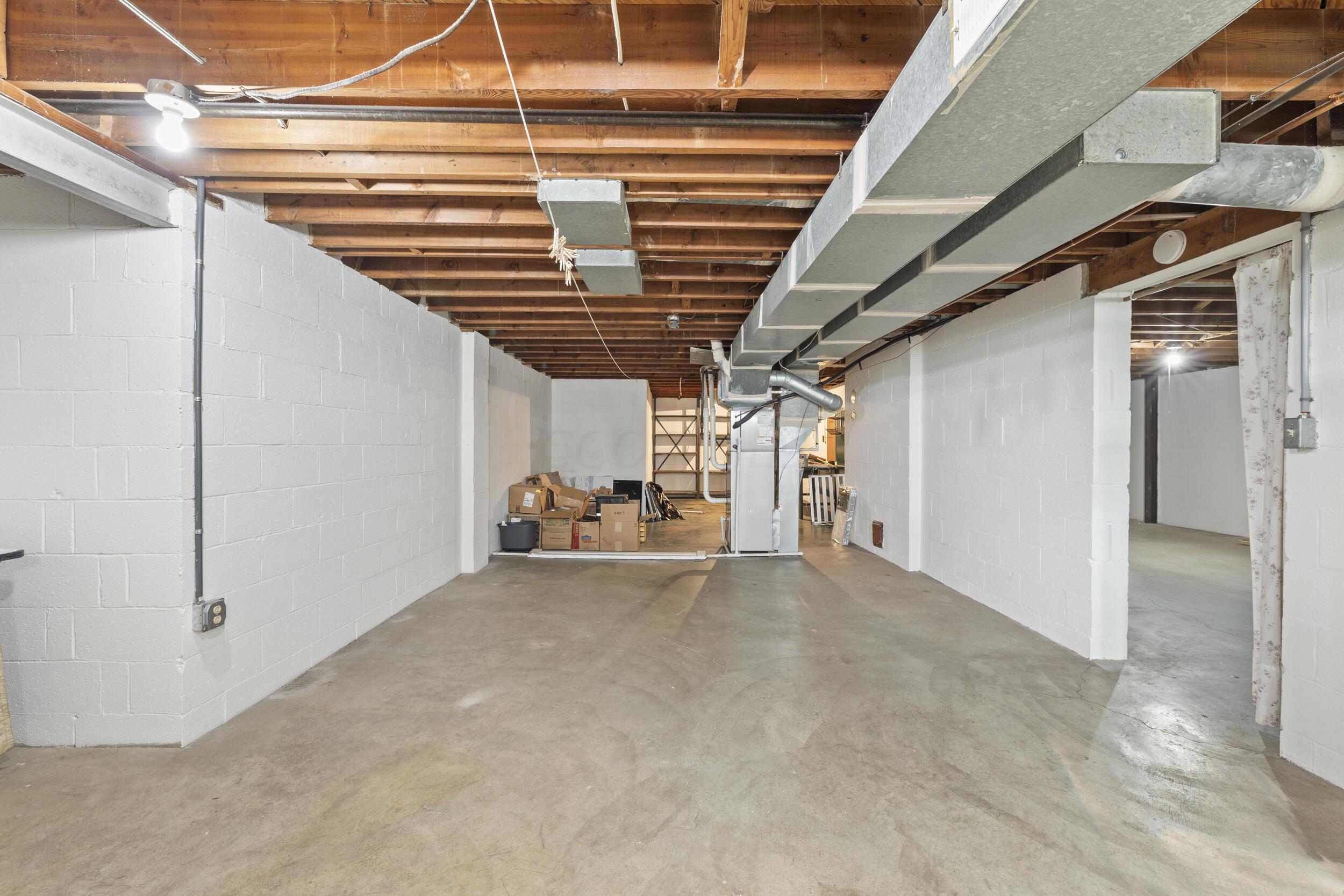 400 Canyon Drive