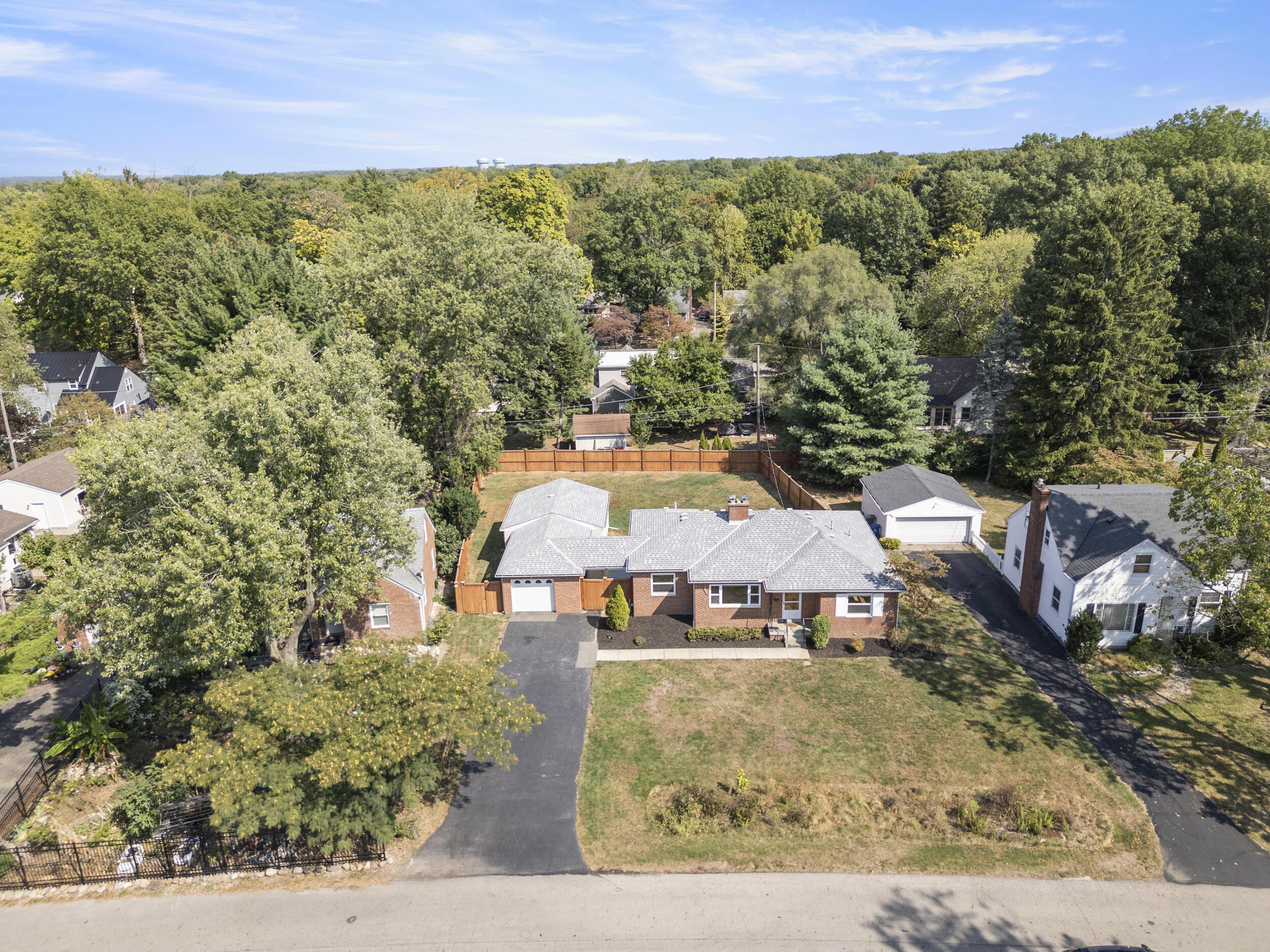 400 Canyon Drive