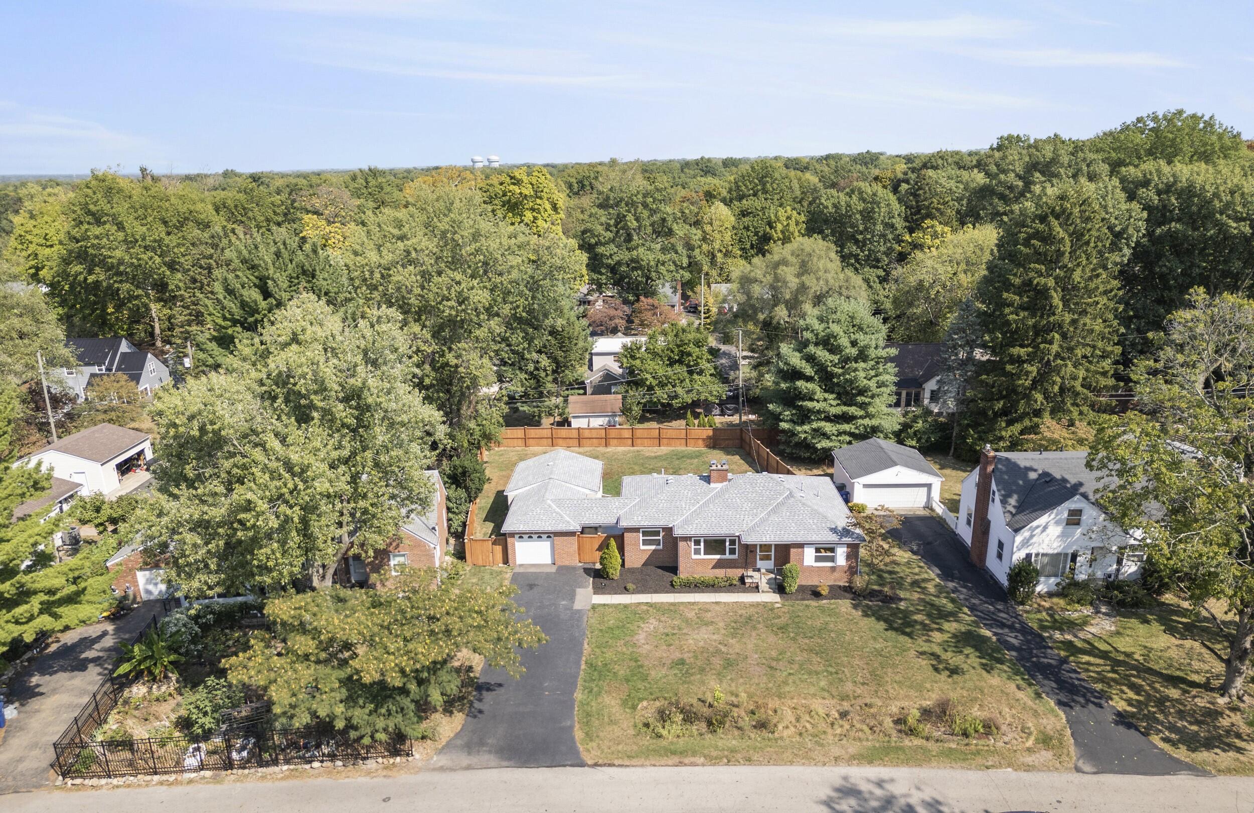 400 Canyon Drive