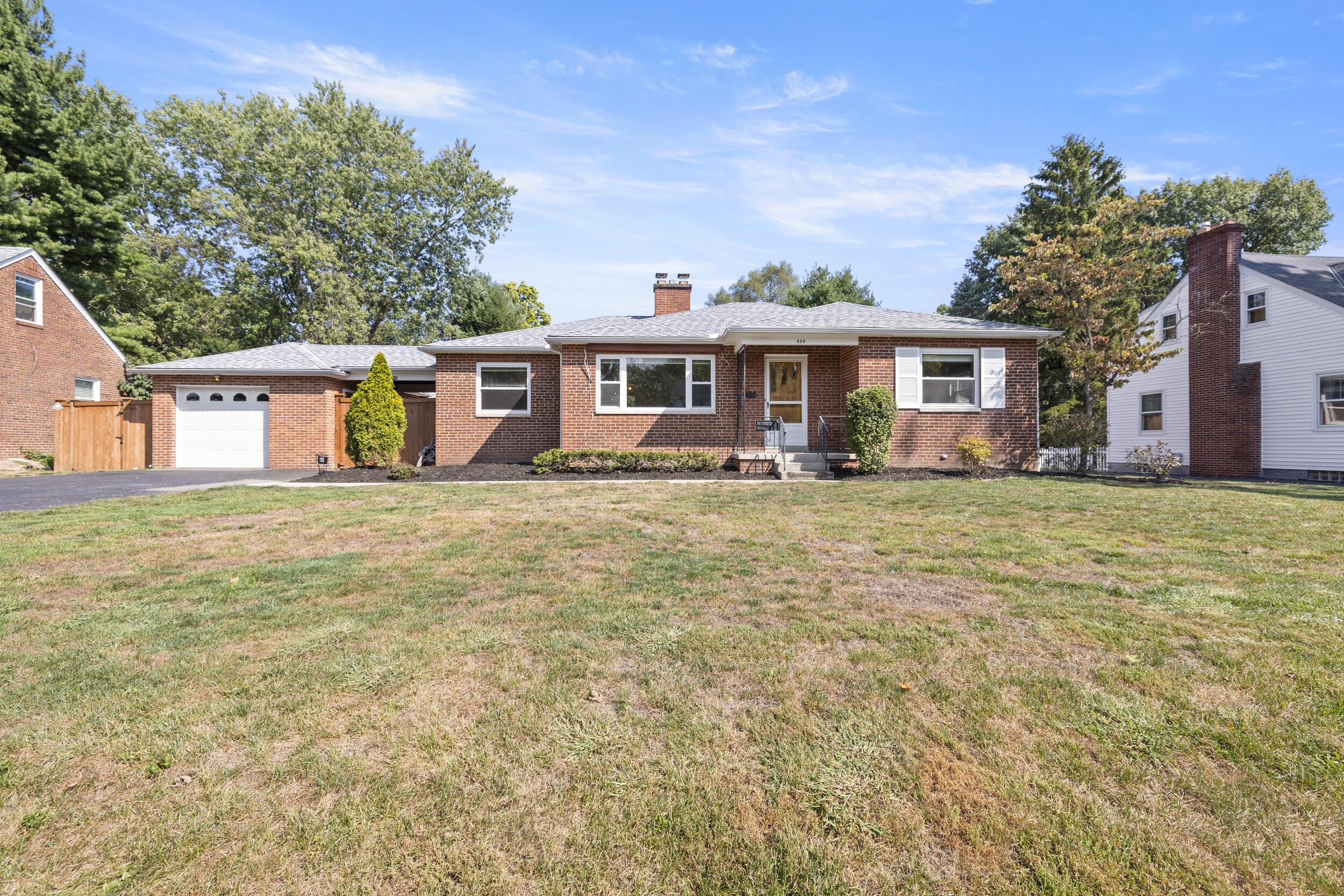 400 Canyon Drive