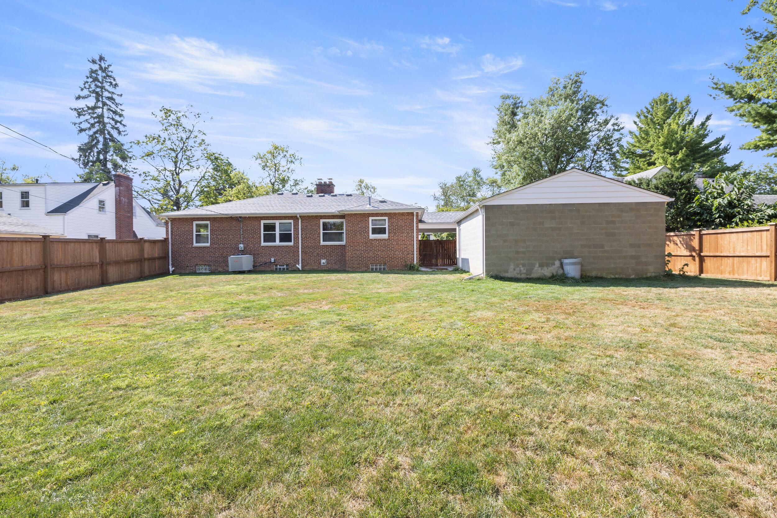 400 Canyon Drive