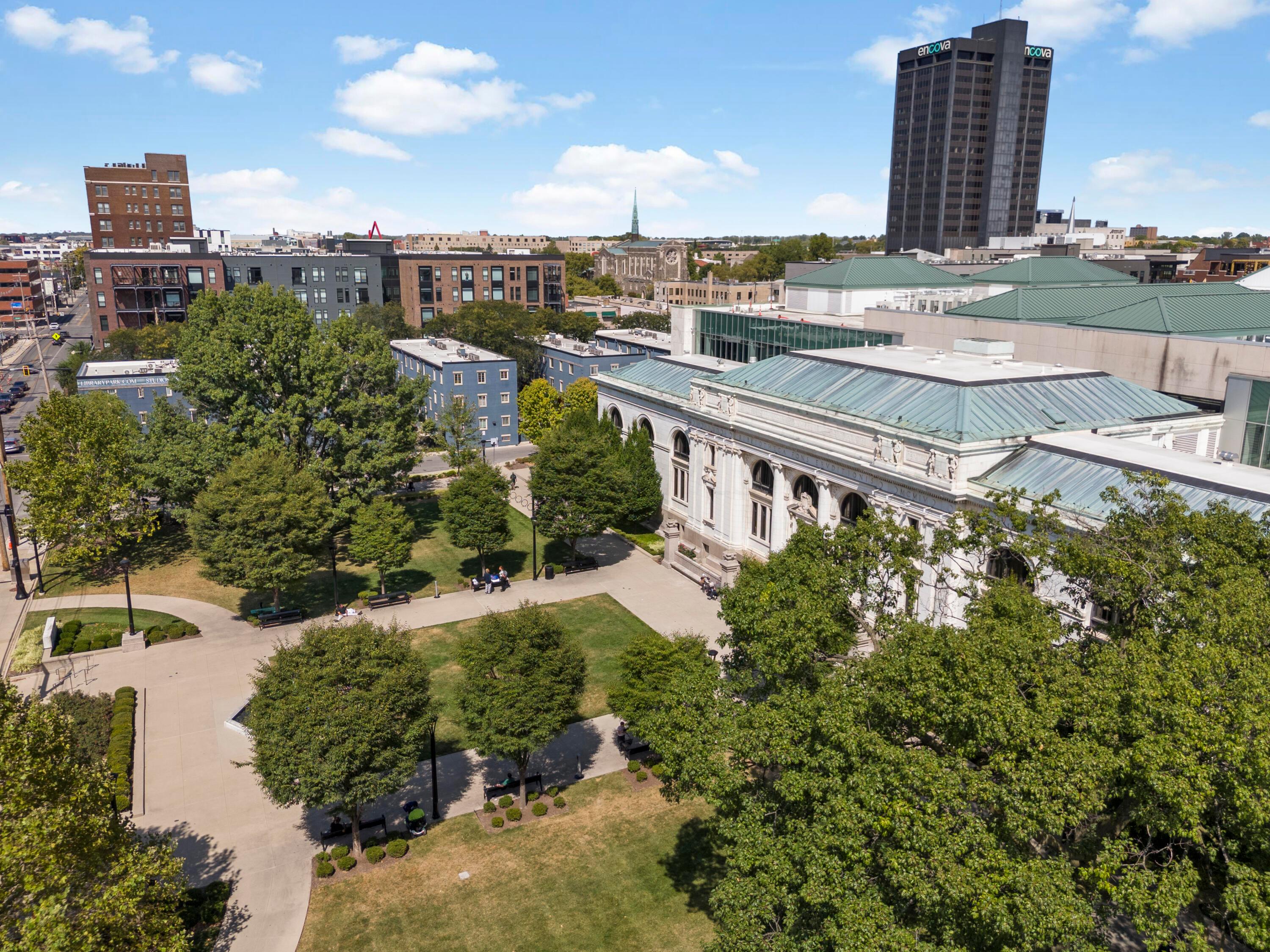 391 Library Park S, 2