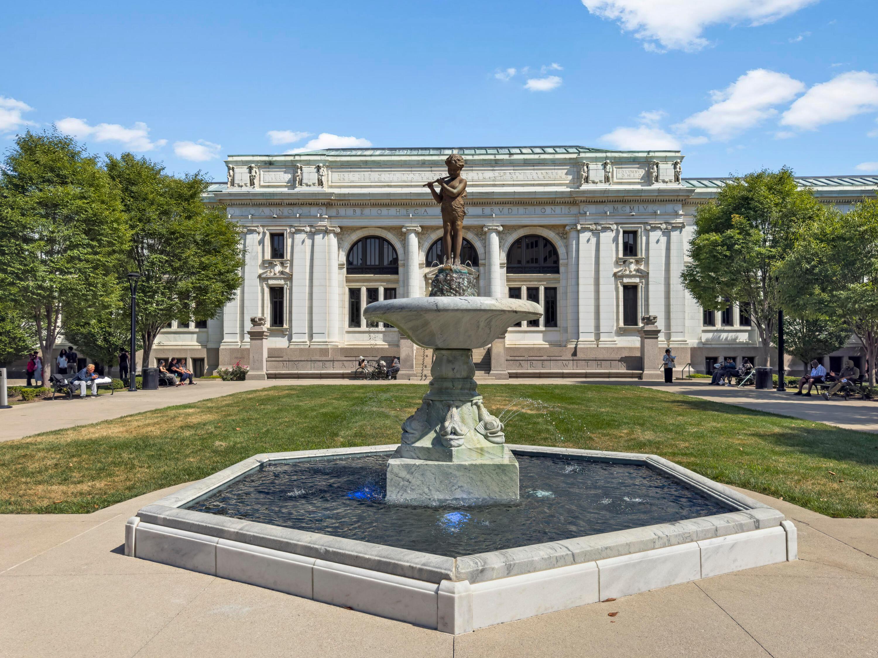 391 Library Park S, 2