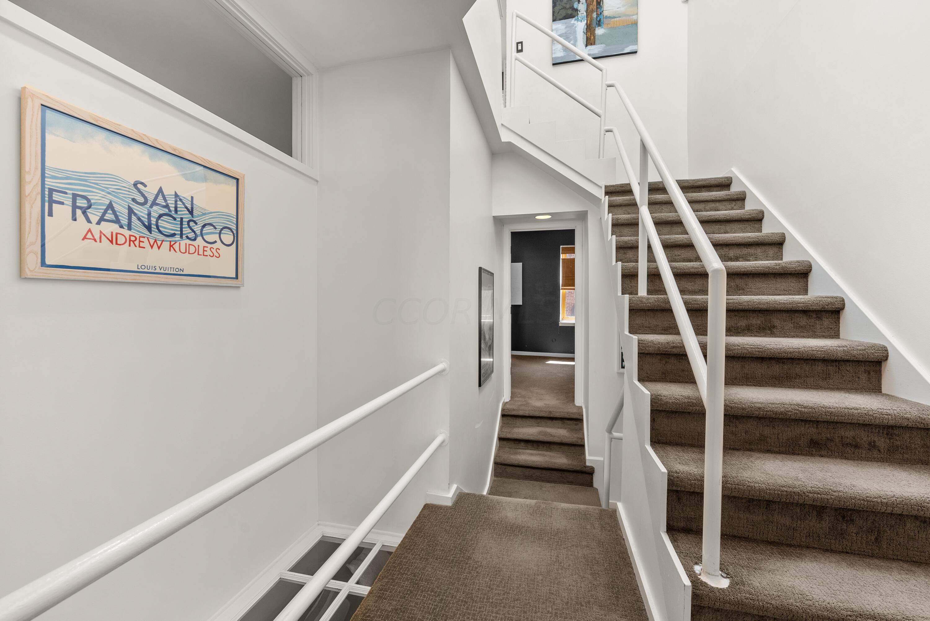 391 Library Park S, 2
