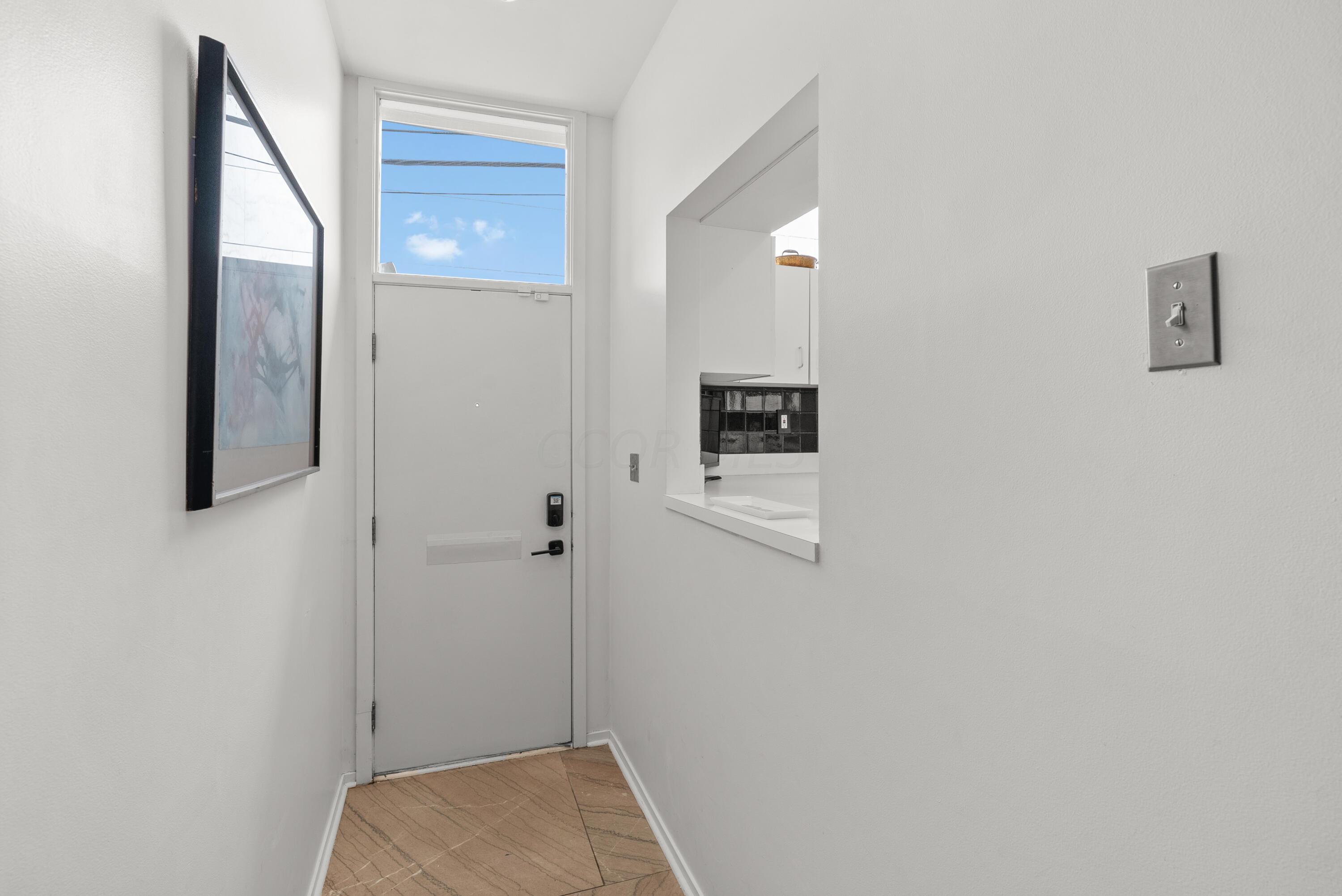 391 Library Park S, 2