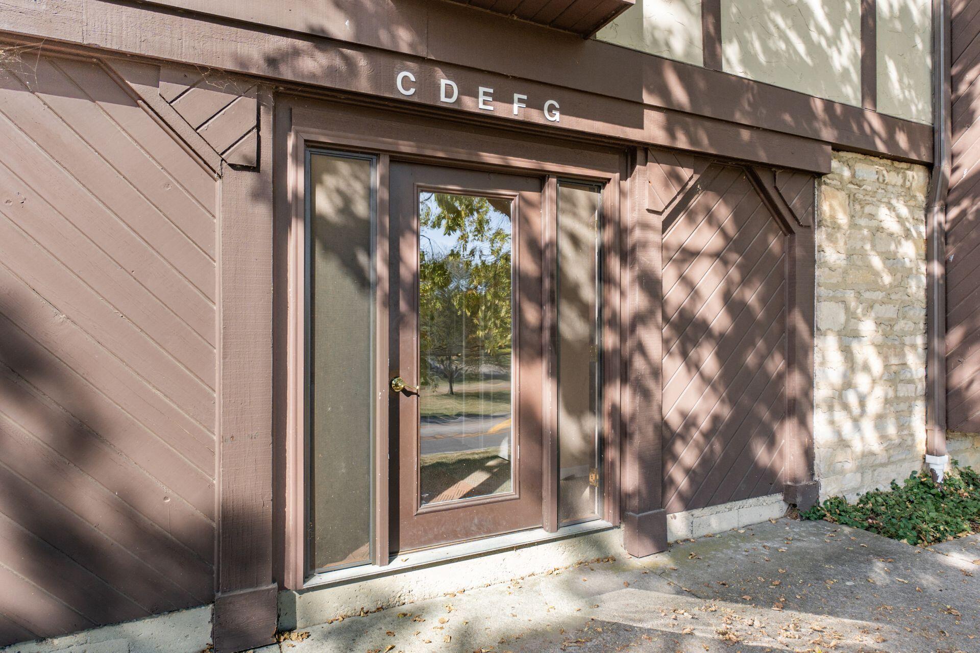 4753 Olentangy River Road, D