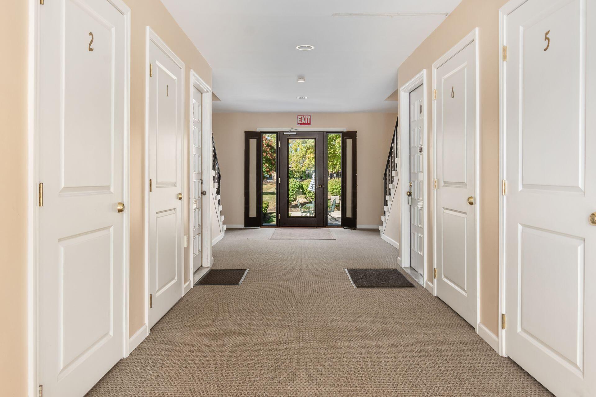 4753 Olentangy River Road, D