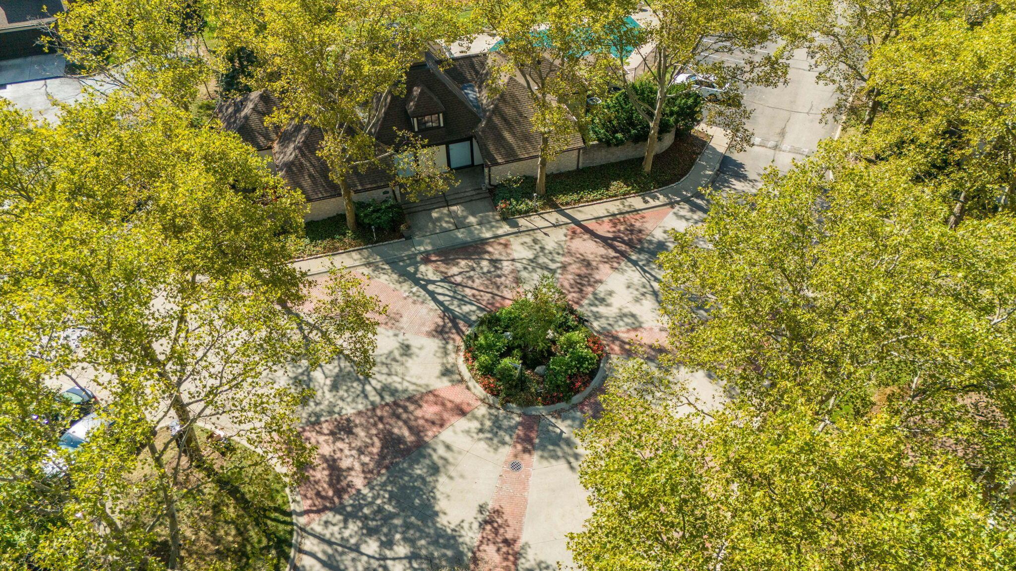 115 Saint Julien Street, 31A