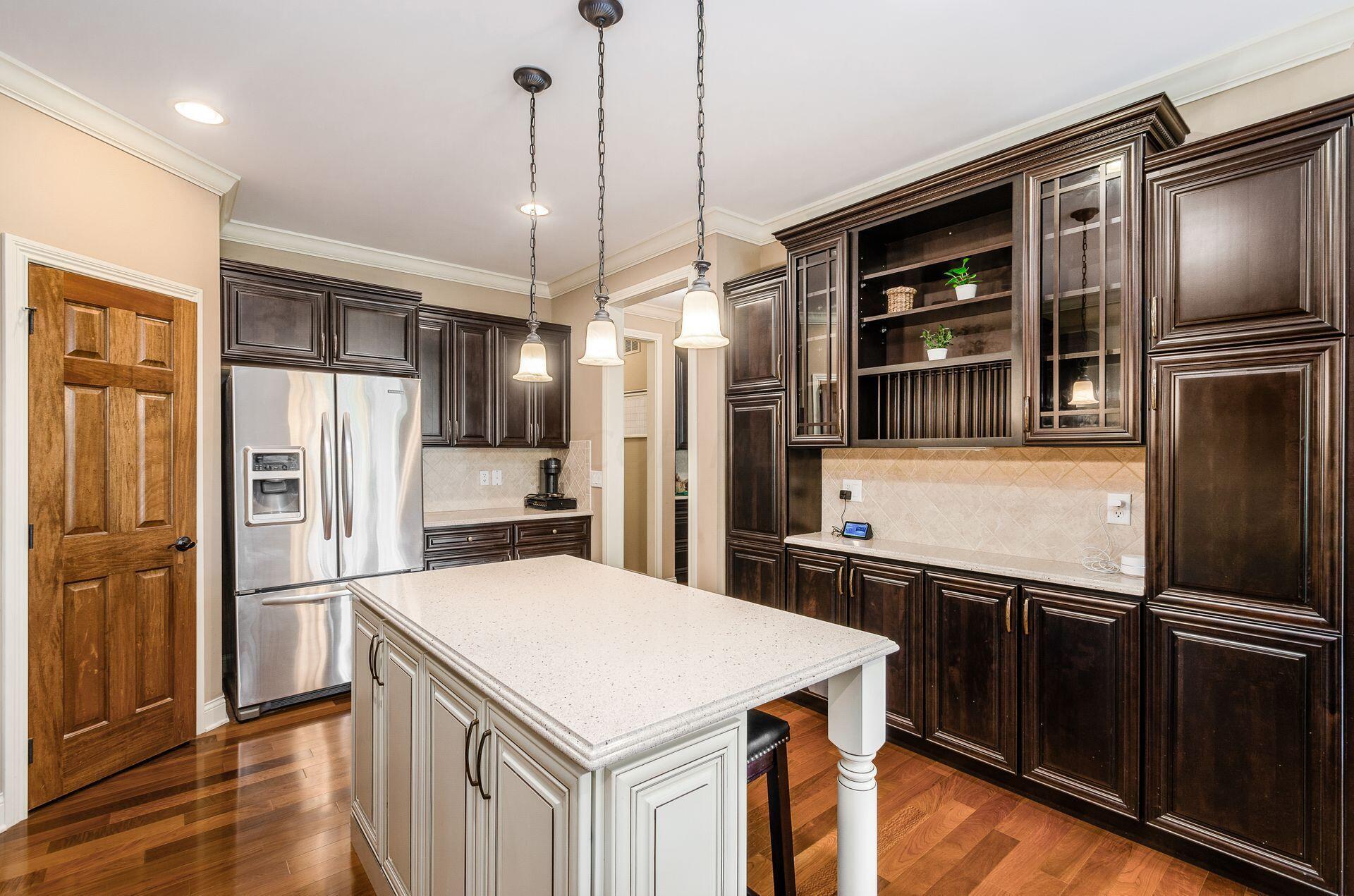 5784 Bonaly Court