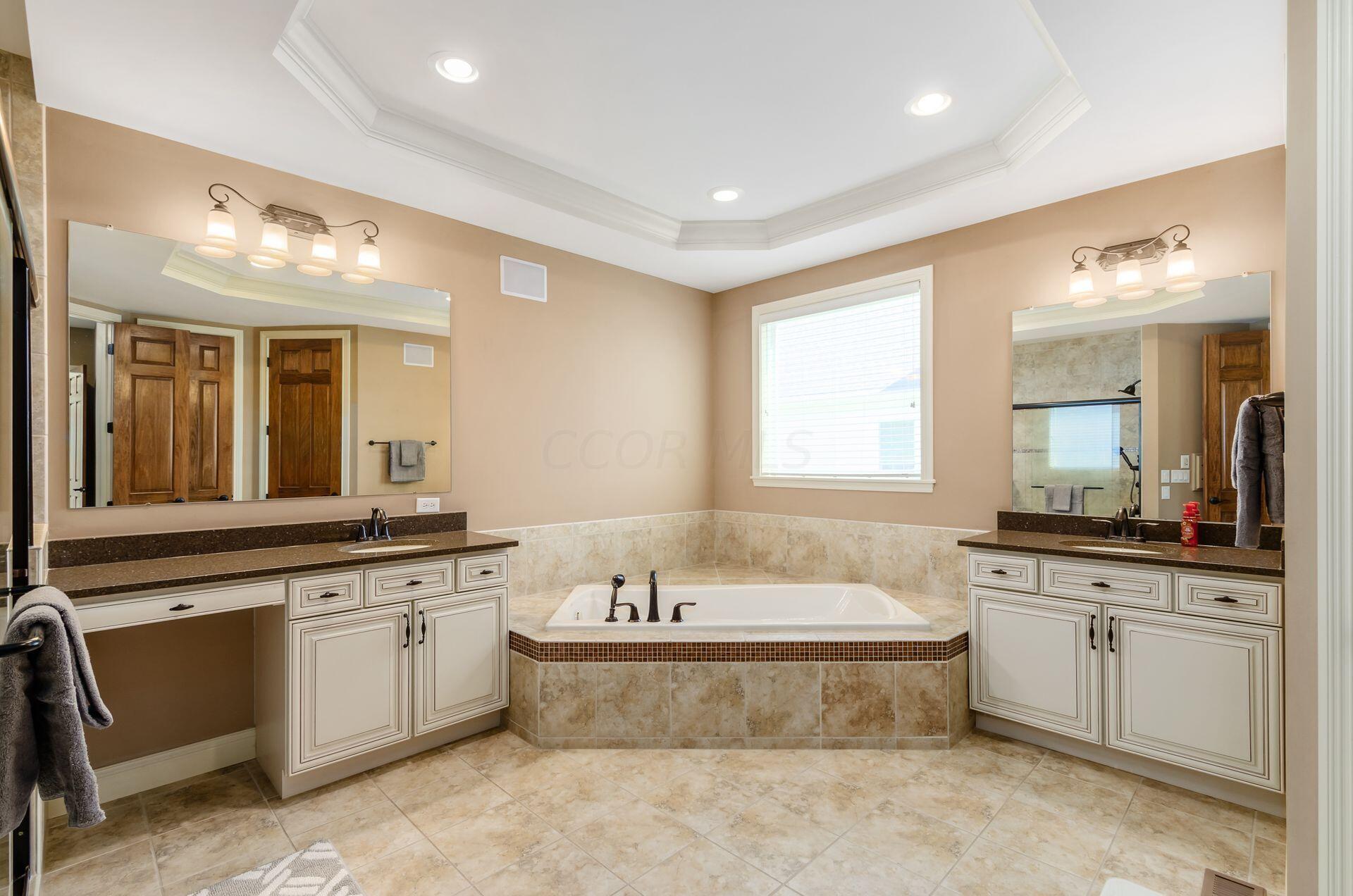 5784 Bonaly Court