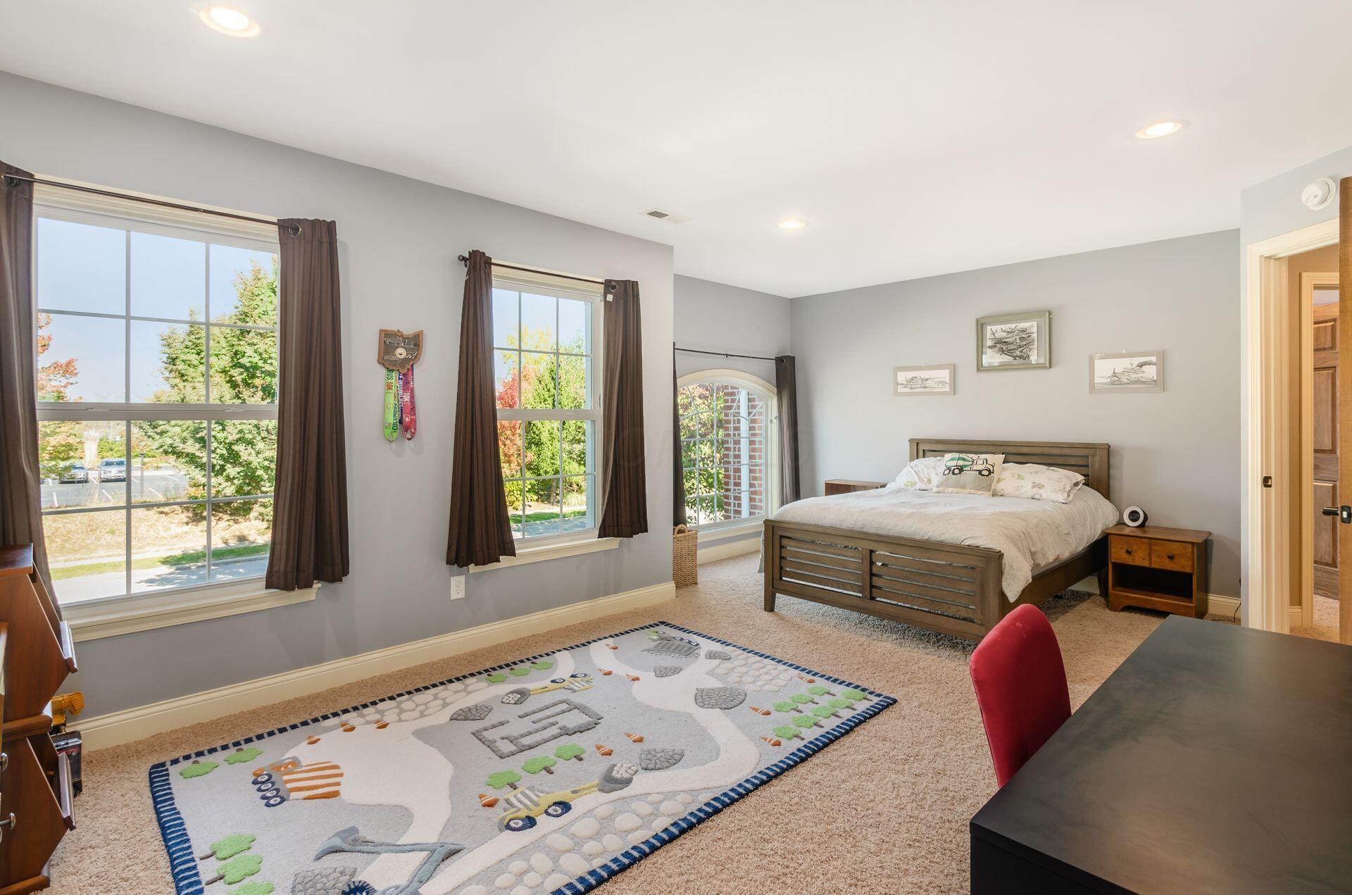 5784 Bonaly Court
