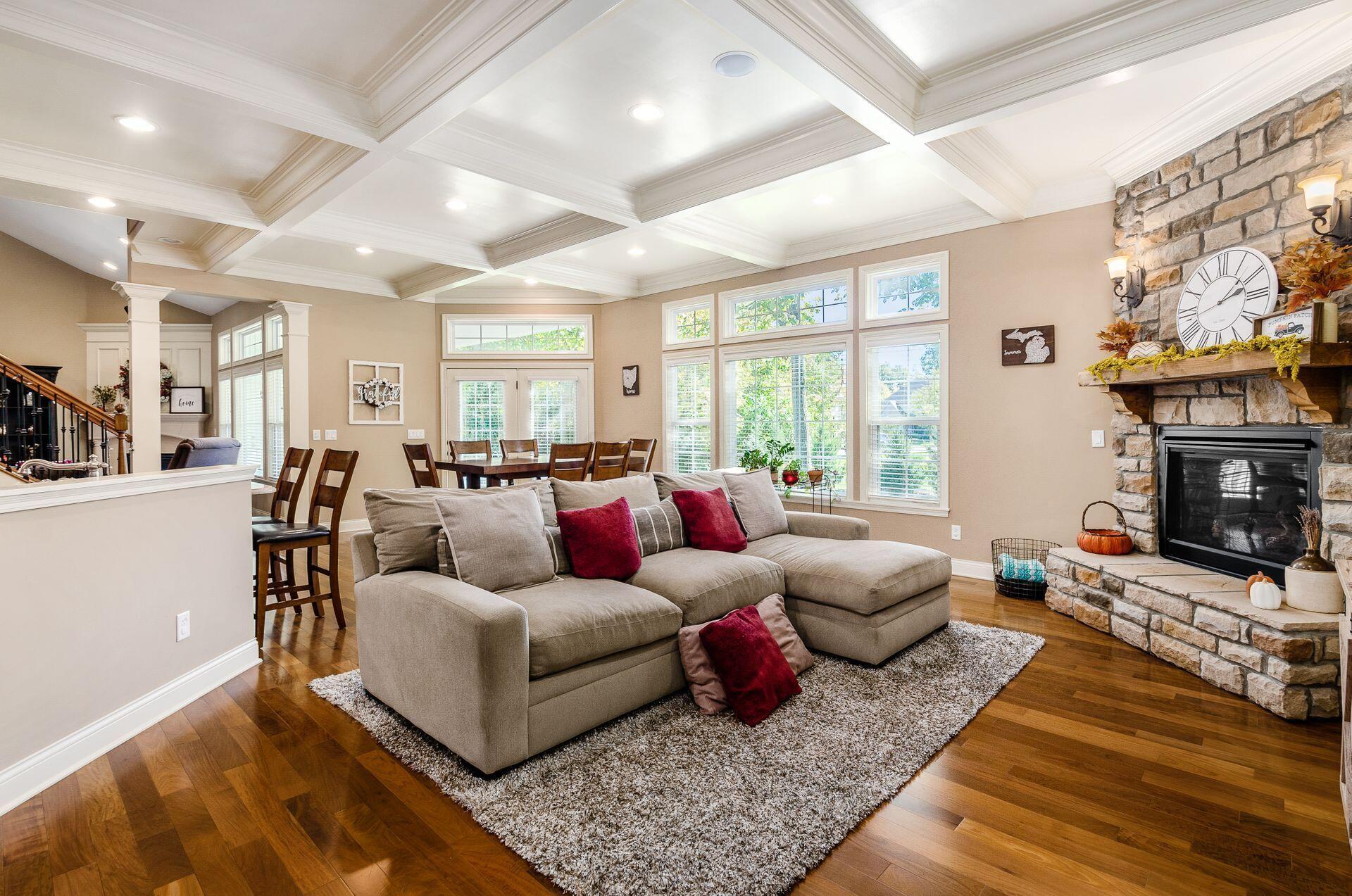 5784 Bonaly Court