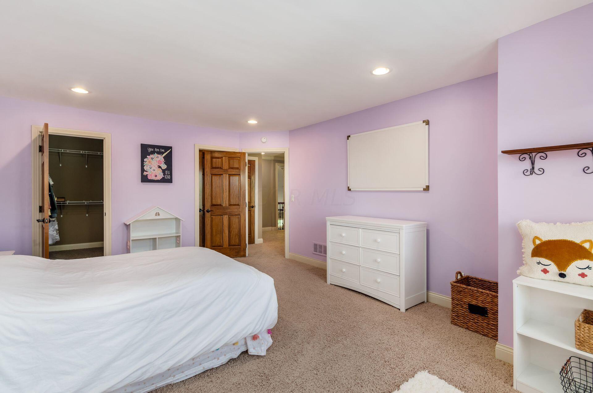 5784 Bonaly Court