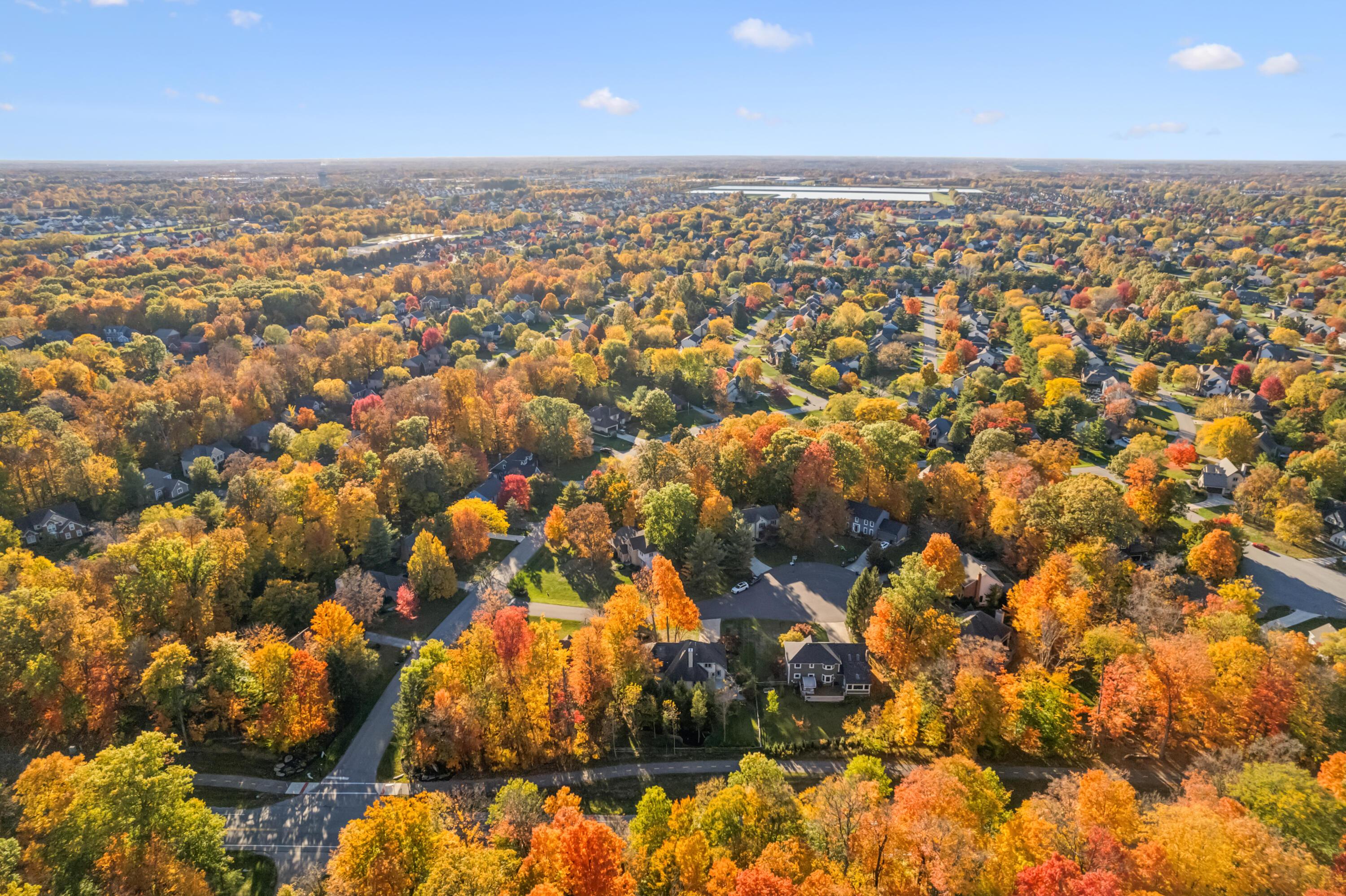 6021 Woodbrook Court