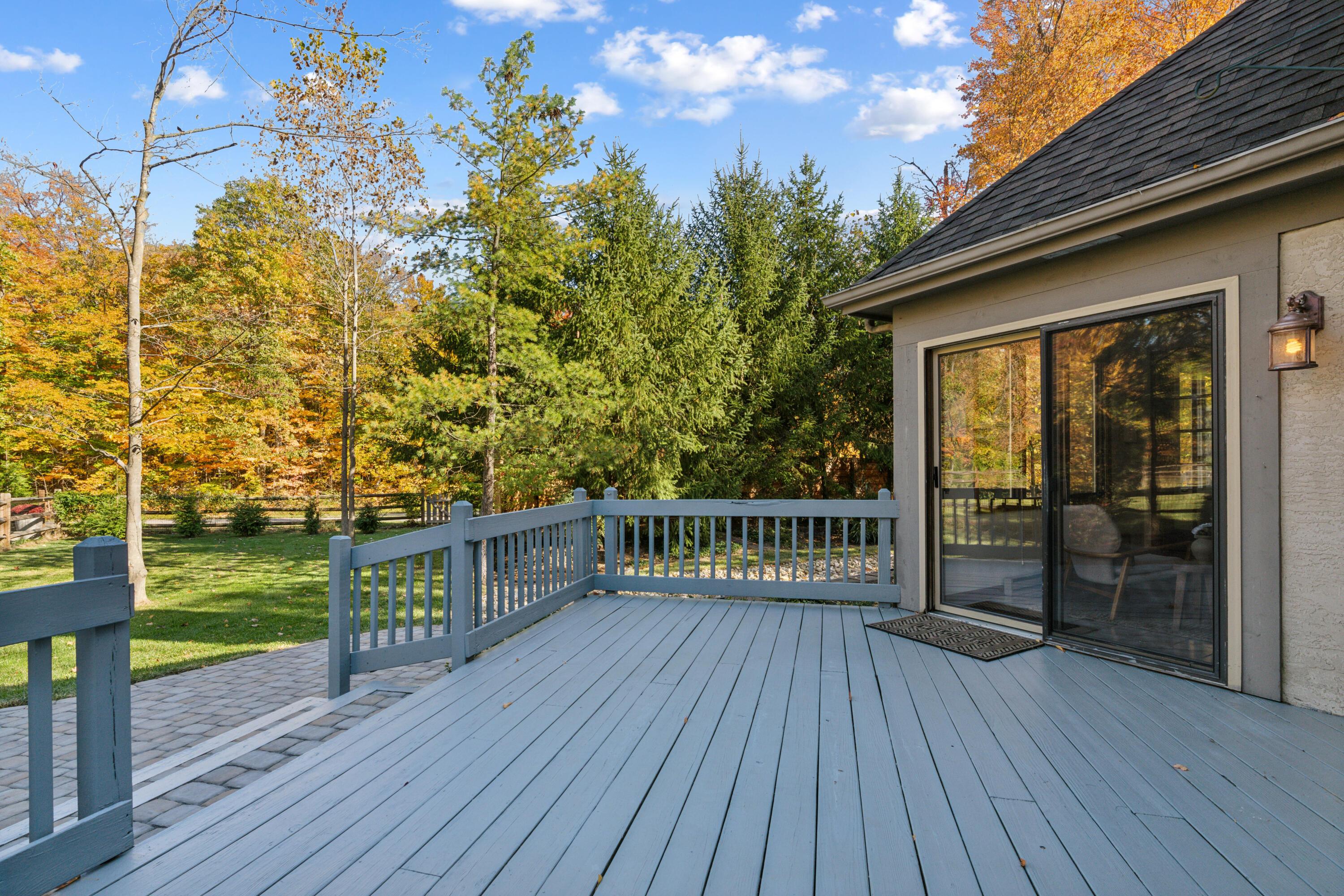 6021 Woodbrook Court