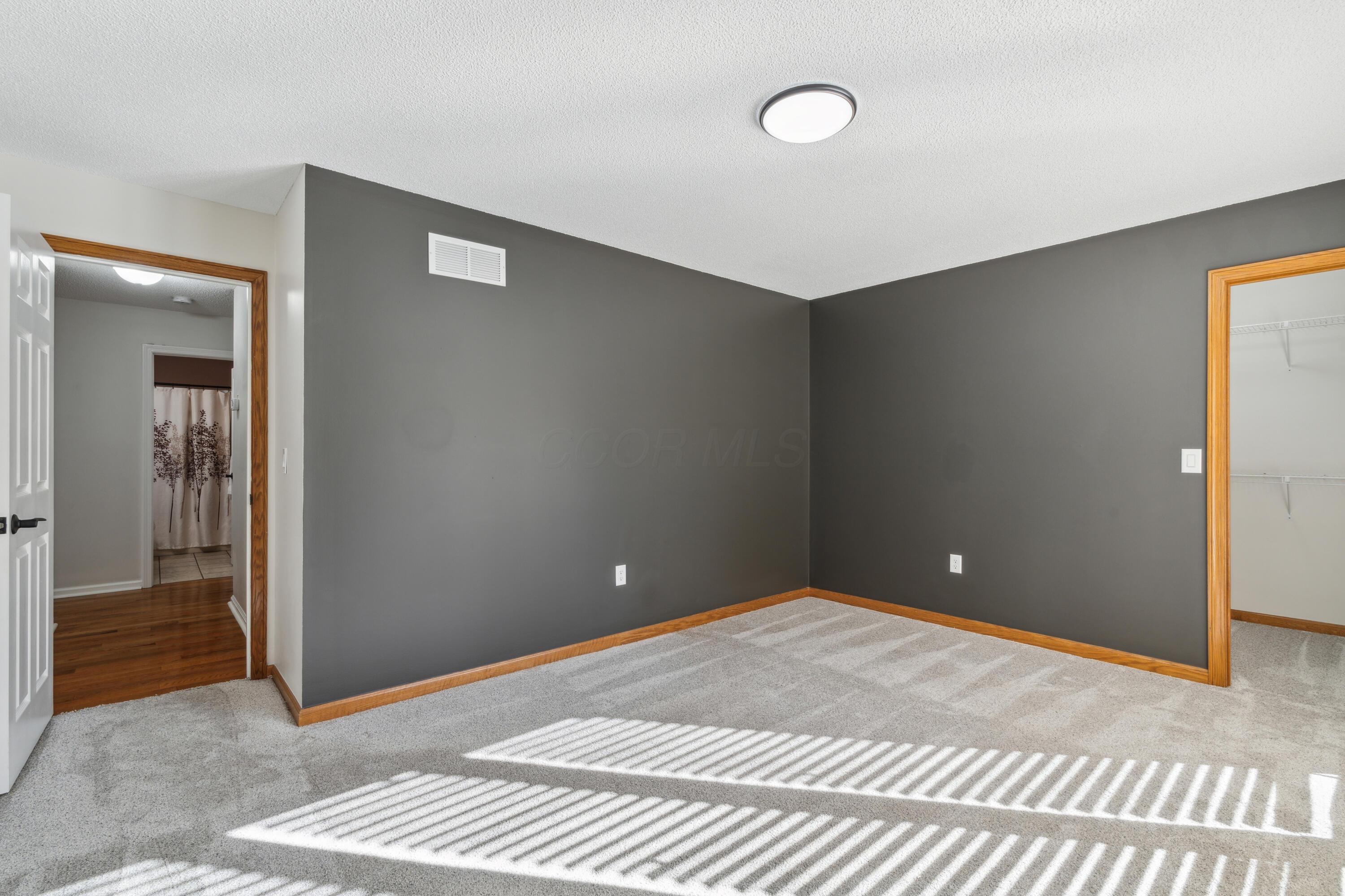 6021 Woodbrook Court