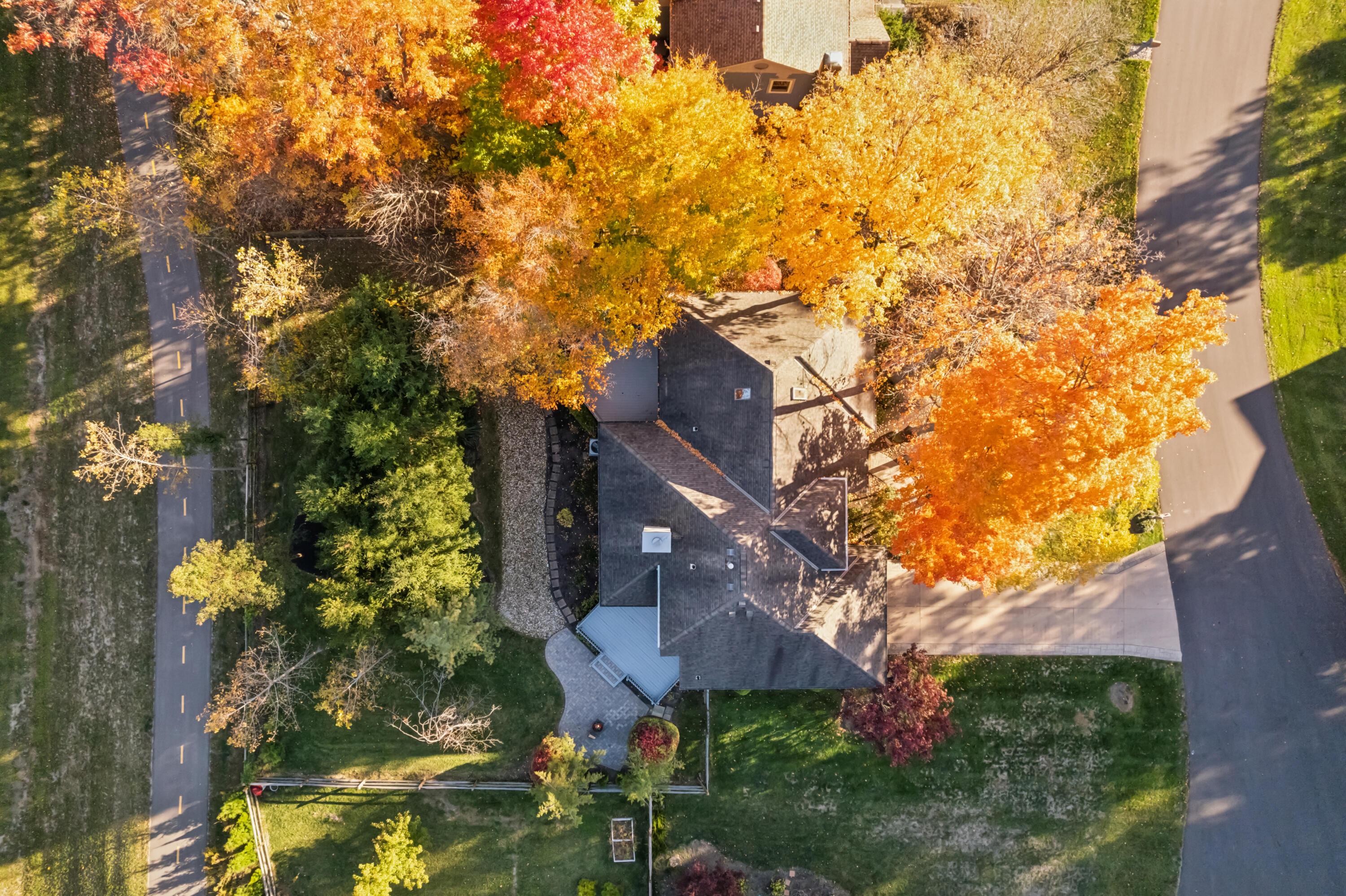 6021 Woodbrook Court