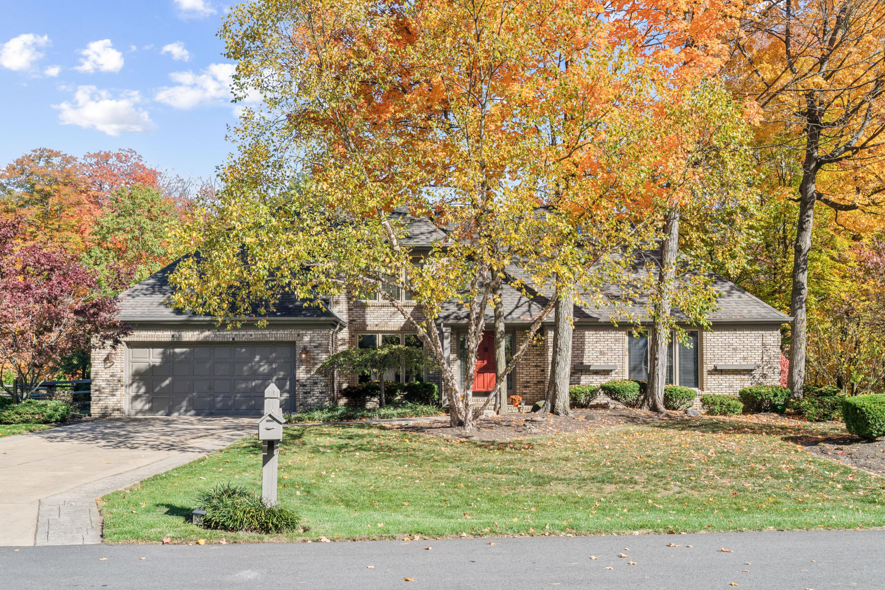 6021 Woodbrook Court