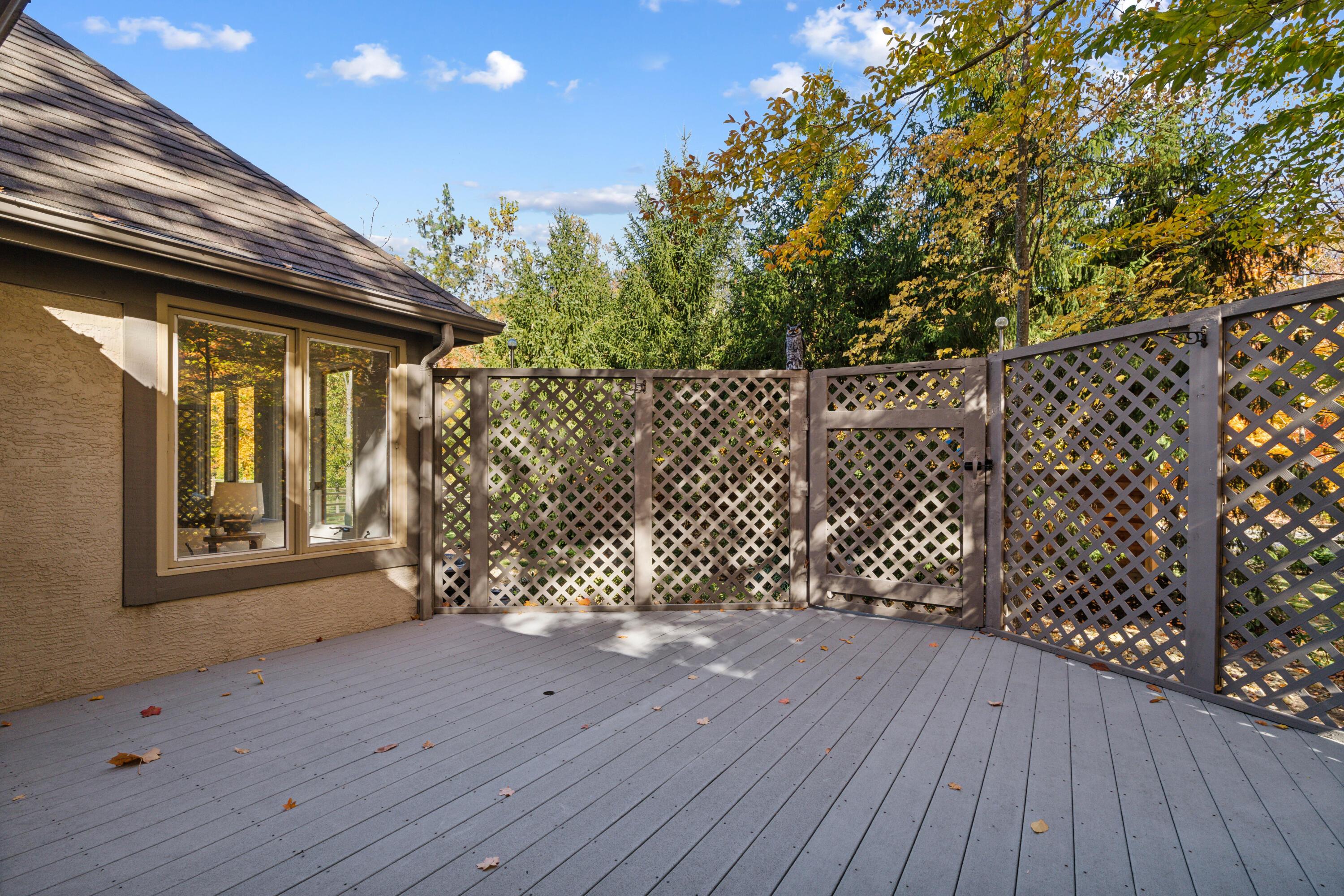 6021 Woodbrook Court